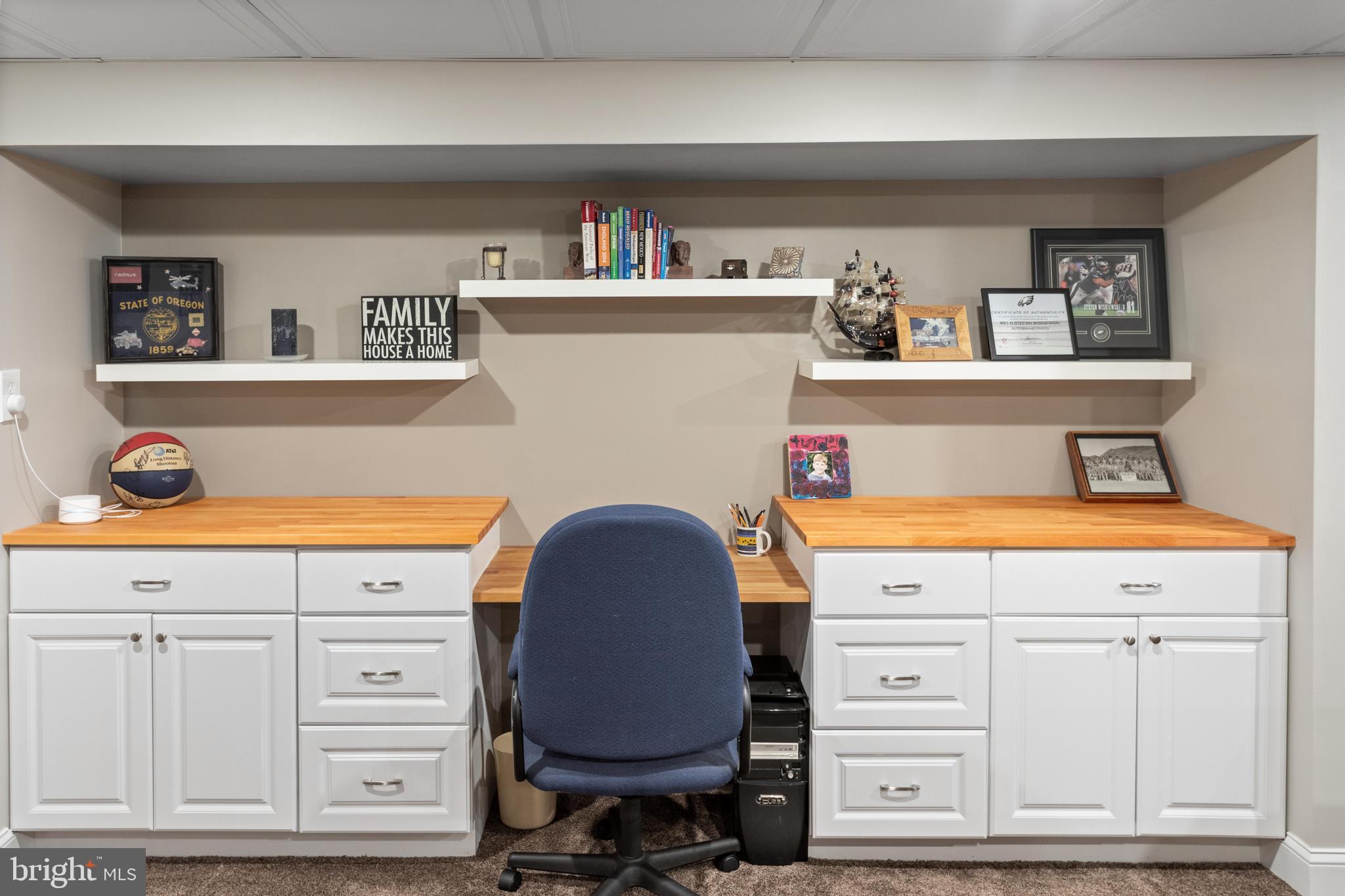 ESTS AT WINDLESTRA - Residential