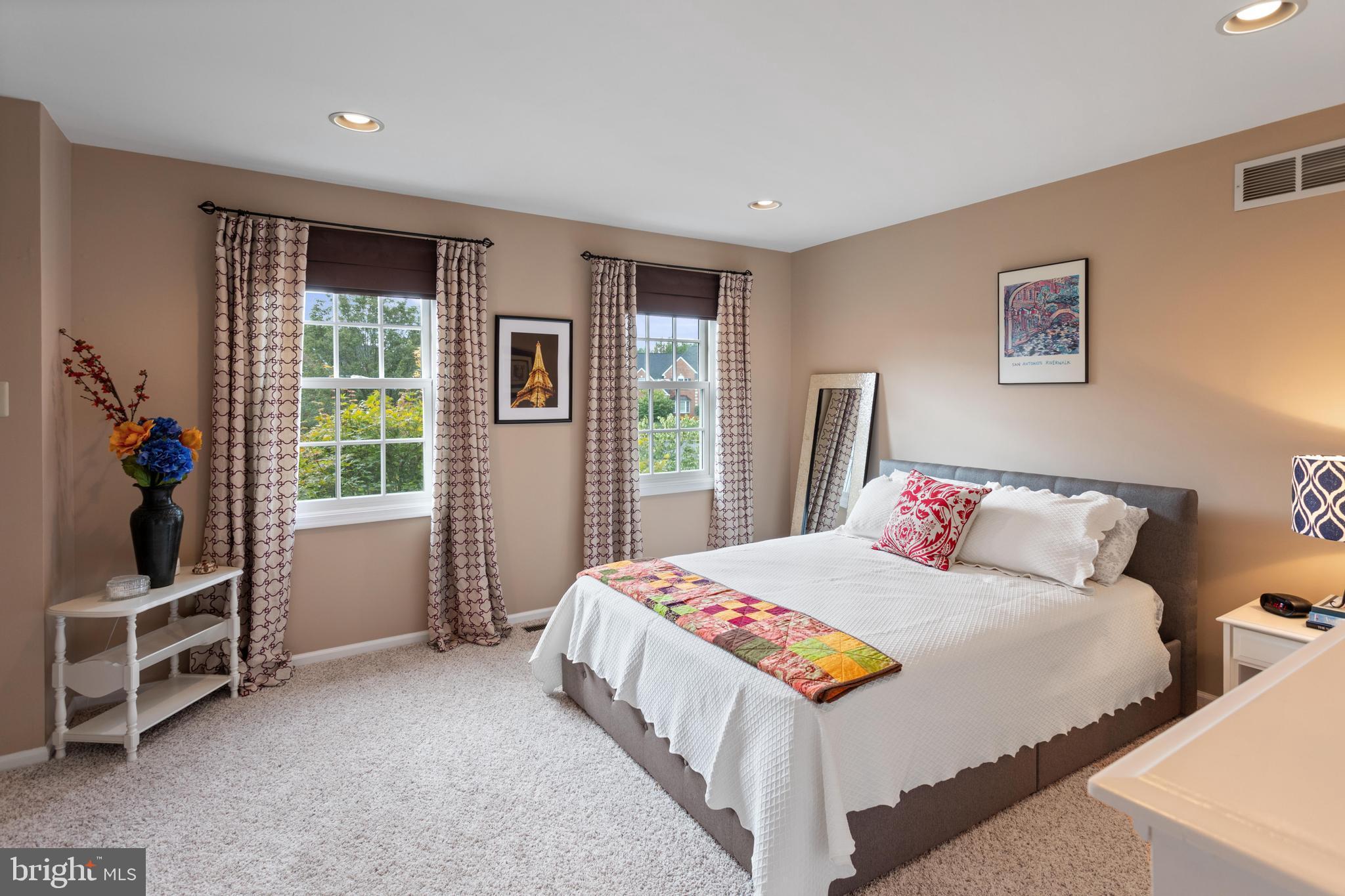 ESTS AT WINDLESTRA - Residential