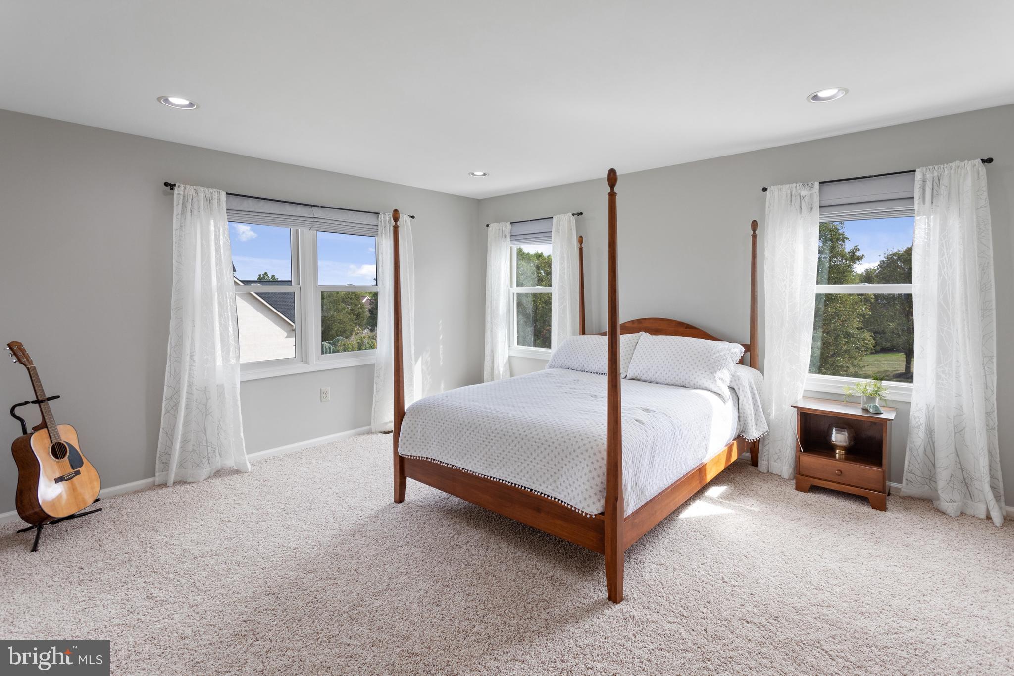 ESTS AT WINDLESTRA - Residential