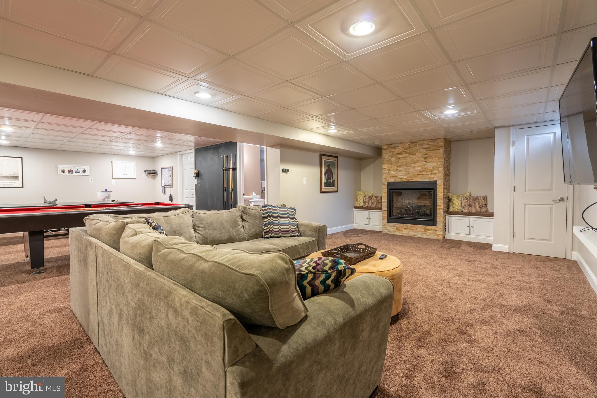 ESTS AT WINDLESTRA - Residential