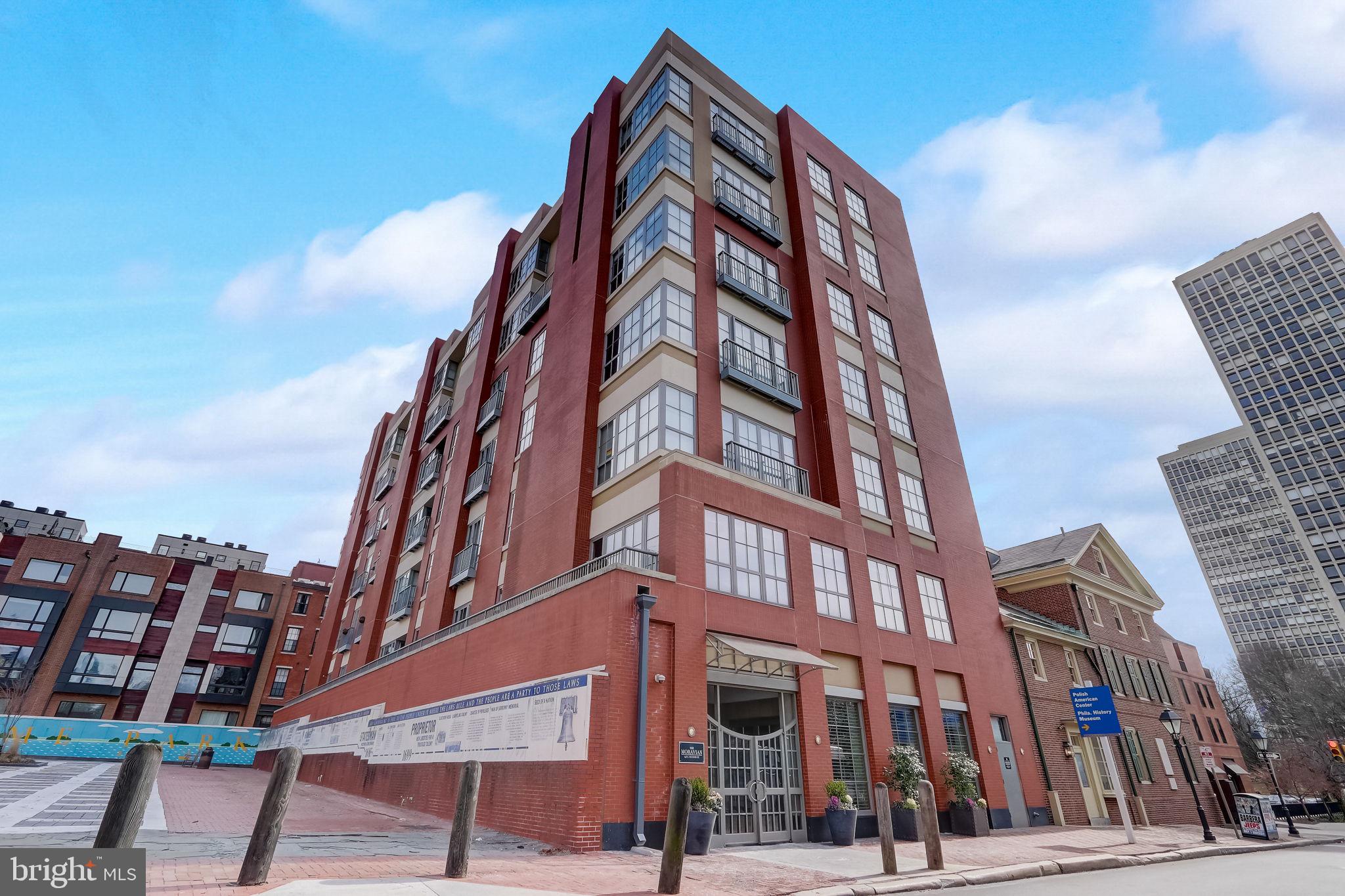 SOCIETY HILL - Residential