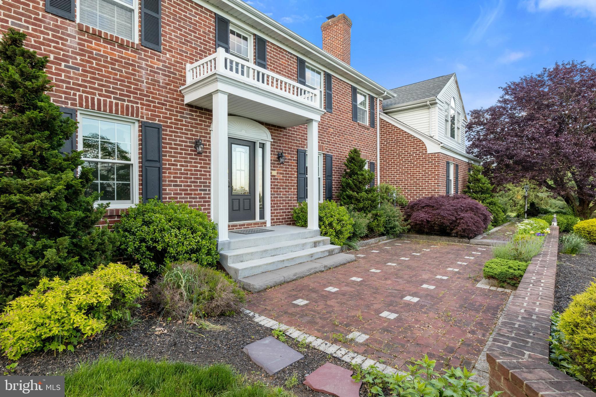 189 TUSCARORA DRIVE