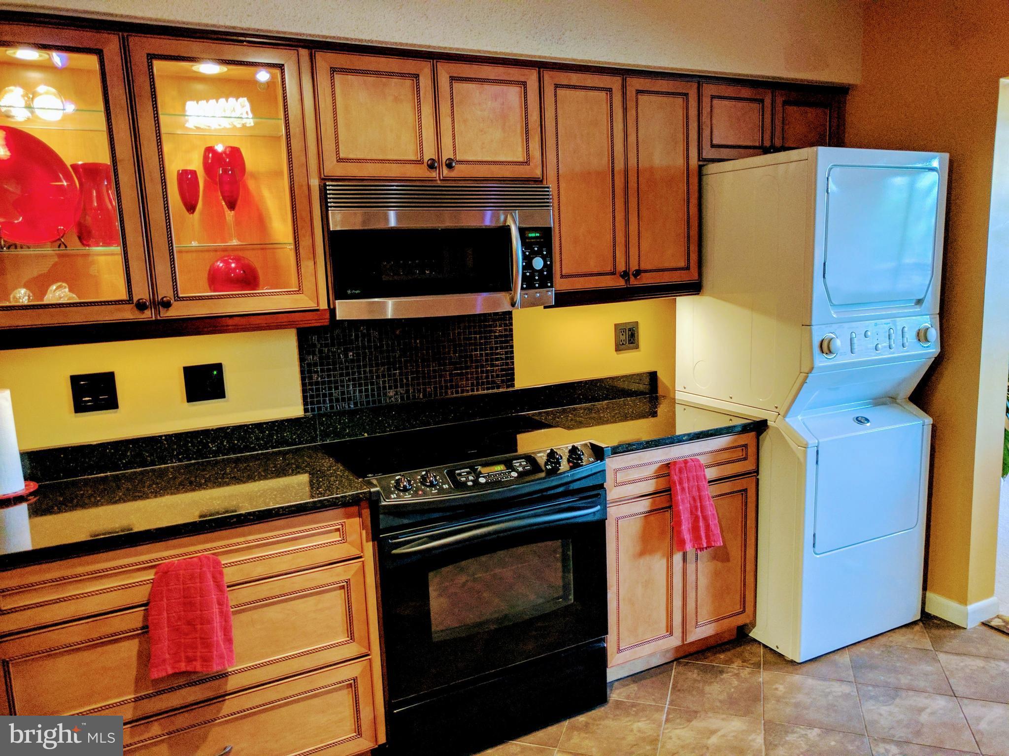 SKYLINE HOUSE - Residential Lease