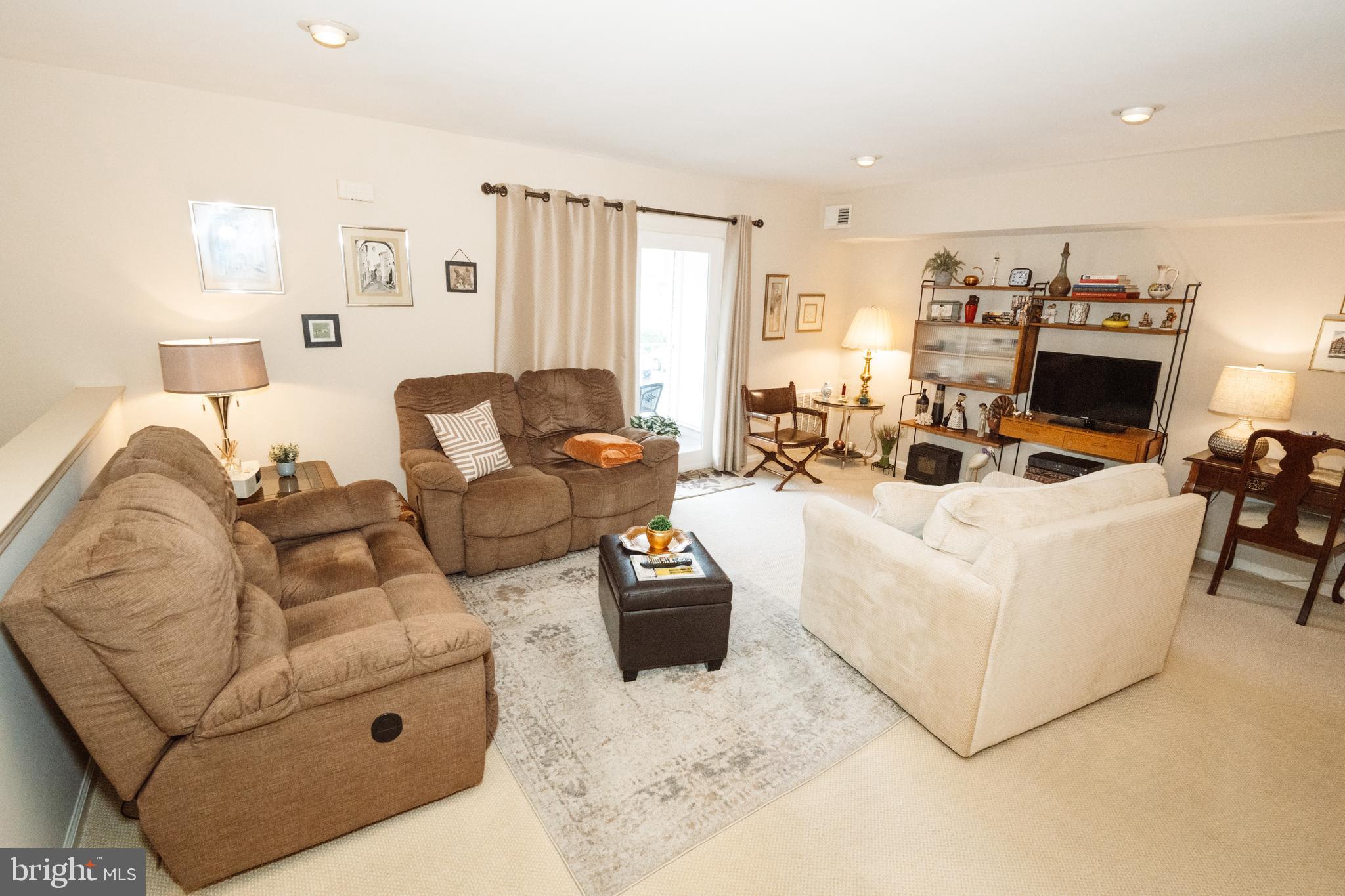 STEAMBOAT STATION - Residential