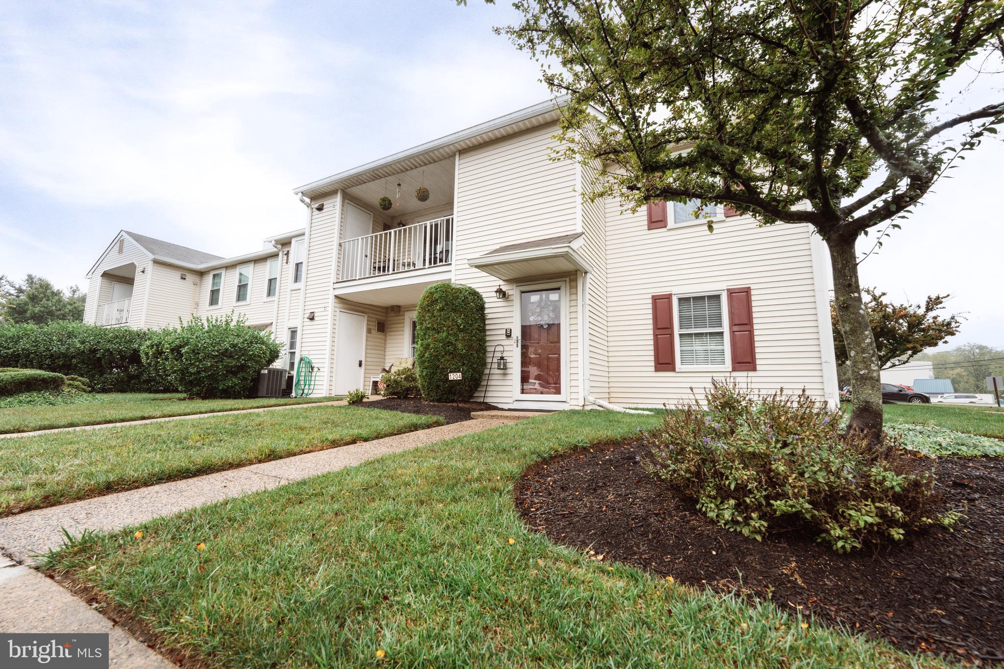 STEAMBOAT STATION - Residential