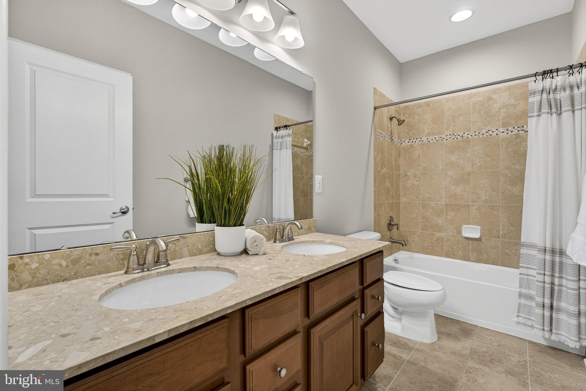 WESTRIDGE - Residential