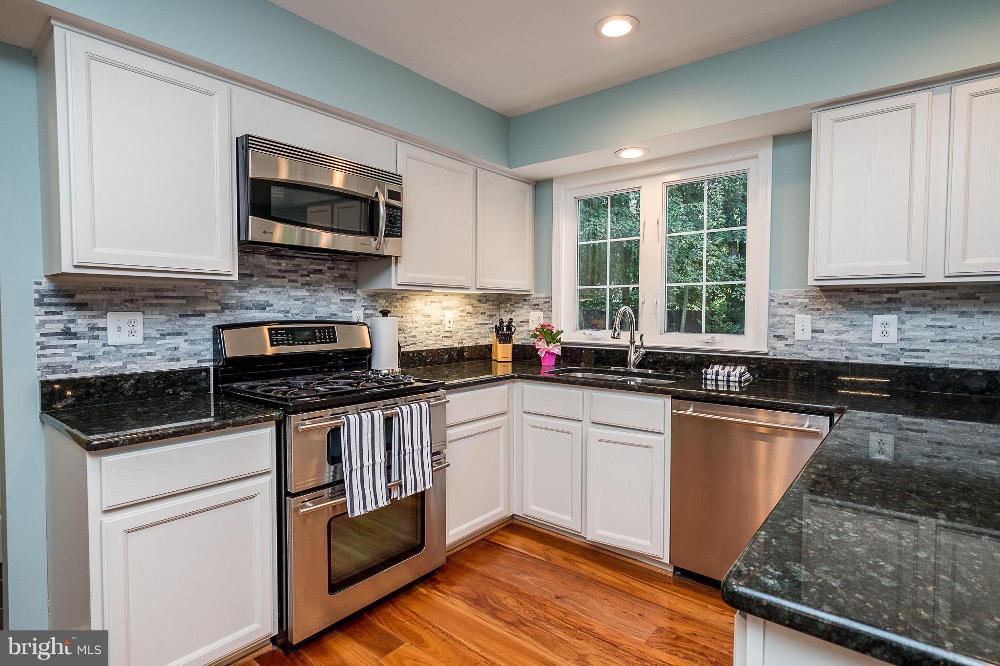 MIDDLEBURY - Residential