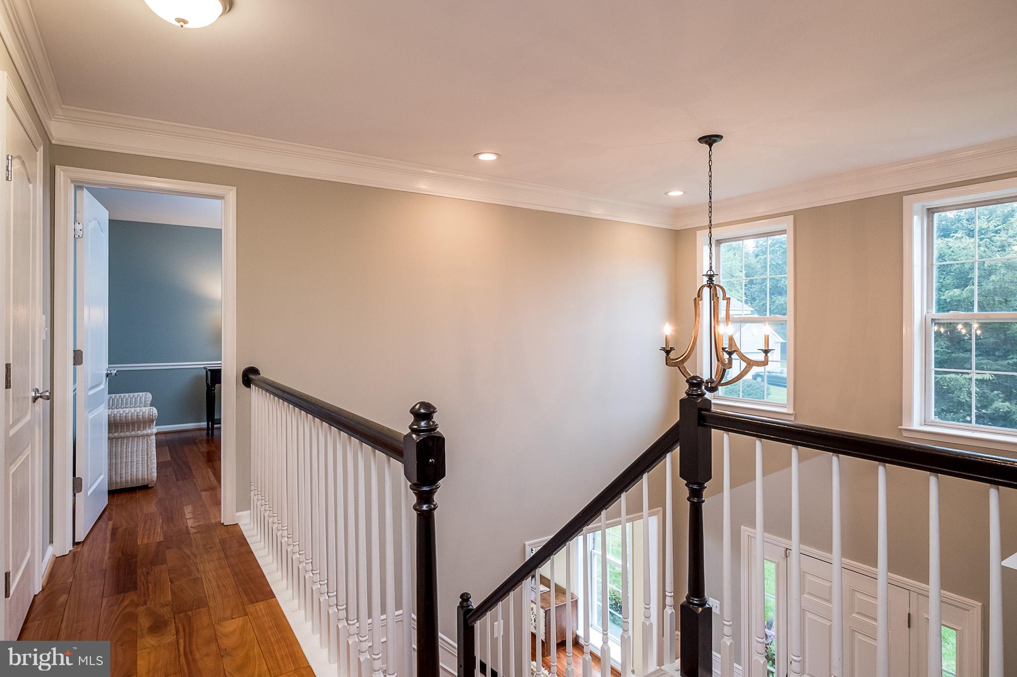 MIDDLEBURY - Residential