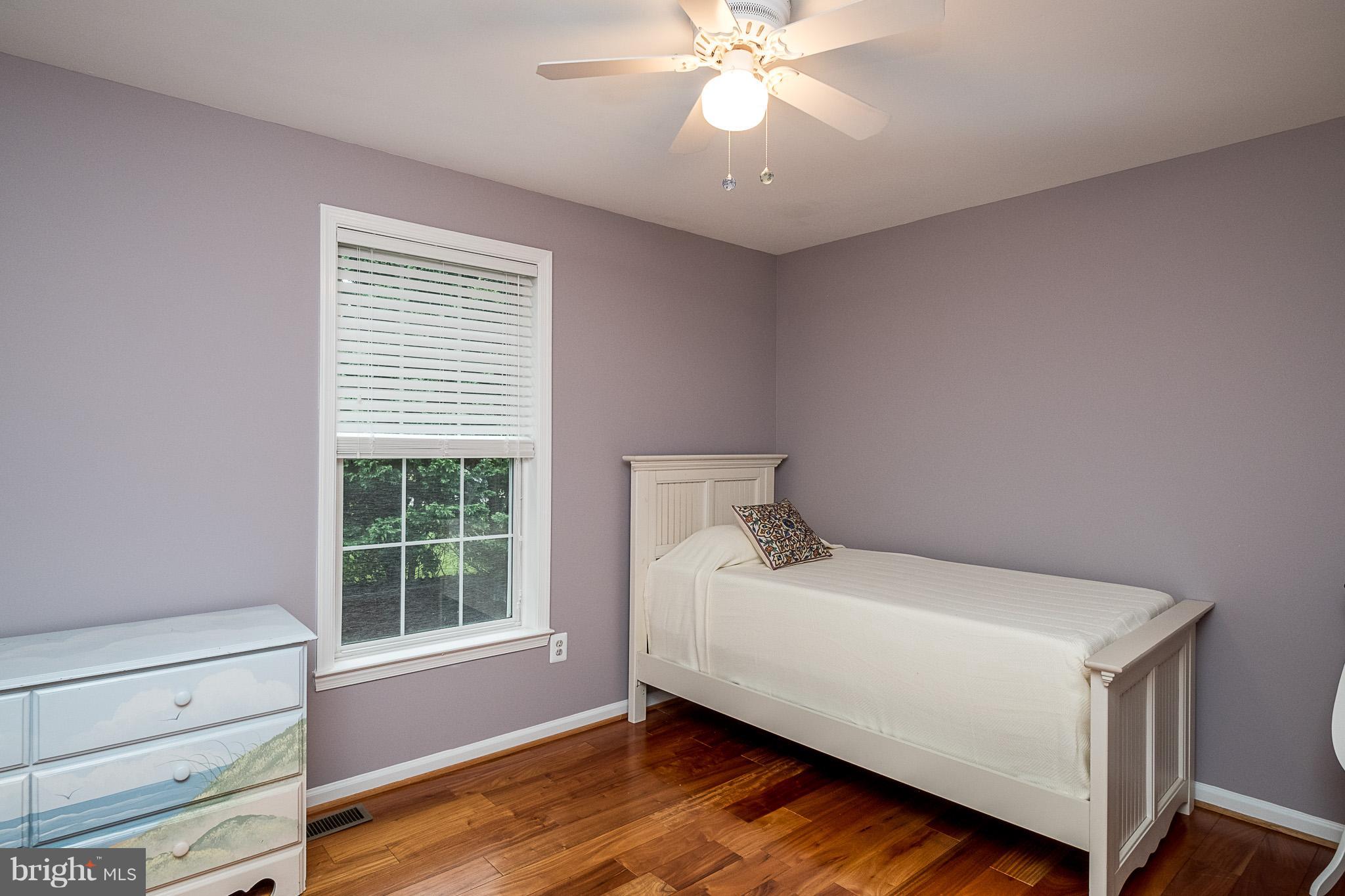 MIDDLEBURY - Residential