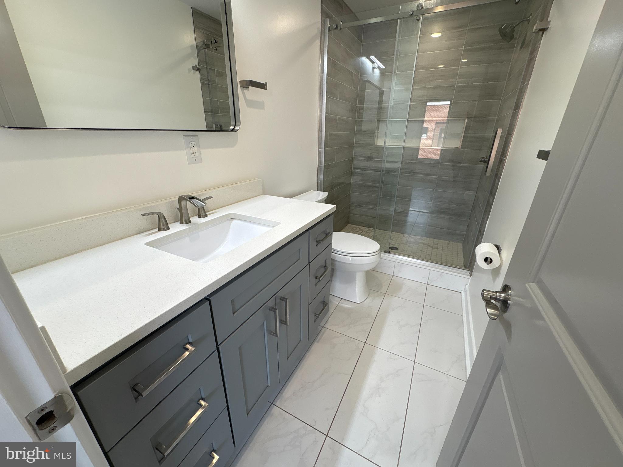 EAST KENSINGTON - Residential Lease