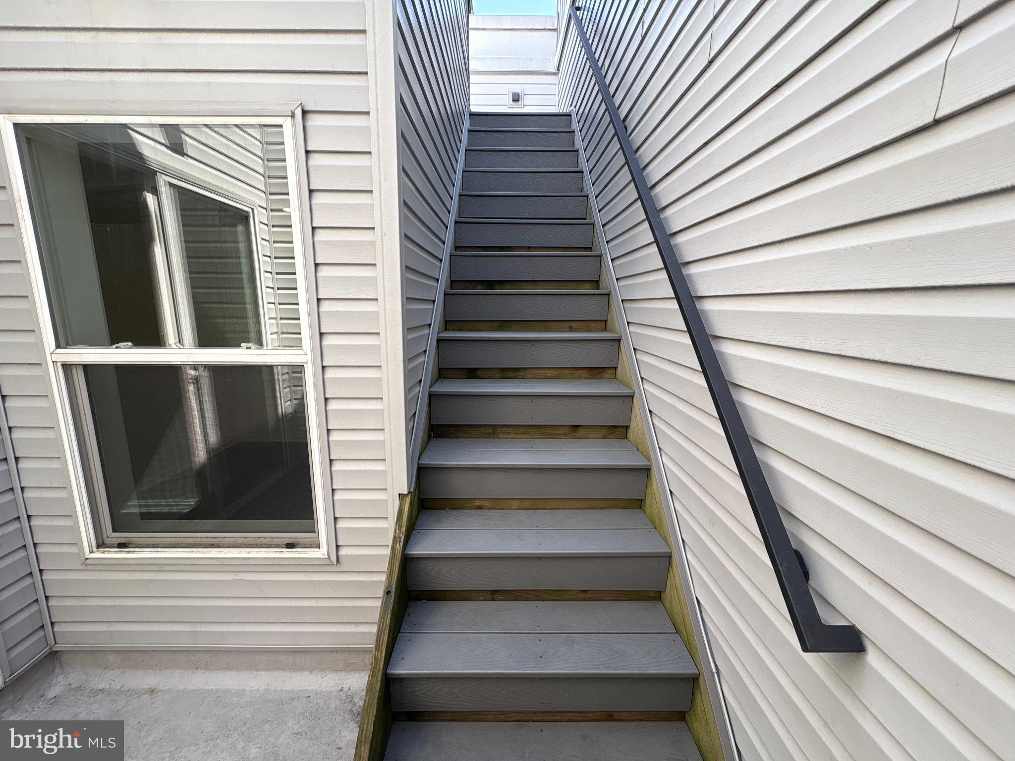 EAST KENSINGTON - Residential Lease