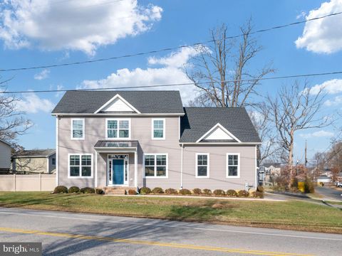 1718 MILLSTONE DRIVE EDGEWATER MD 21037