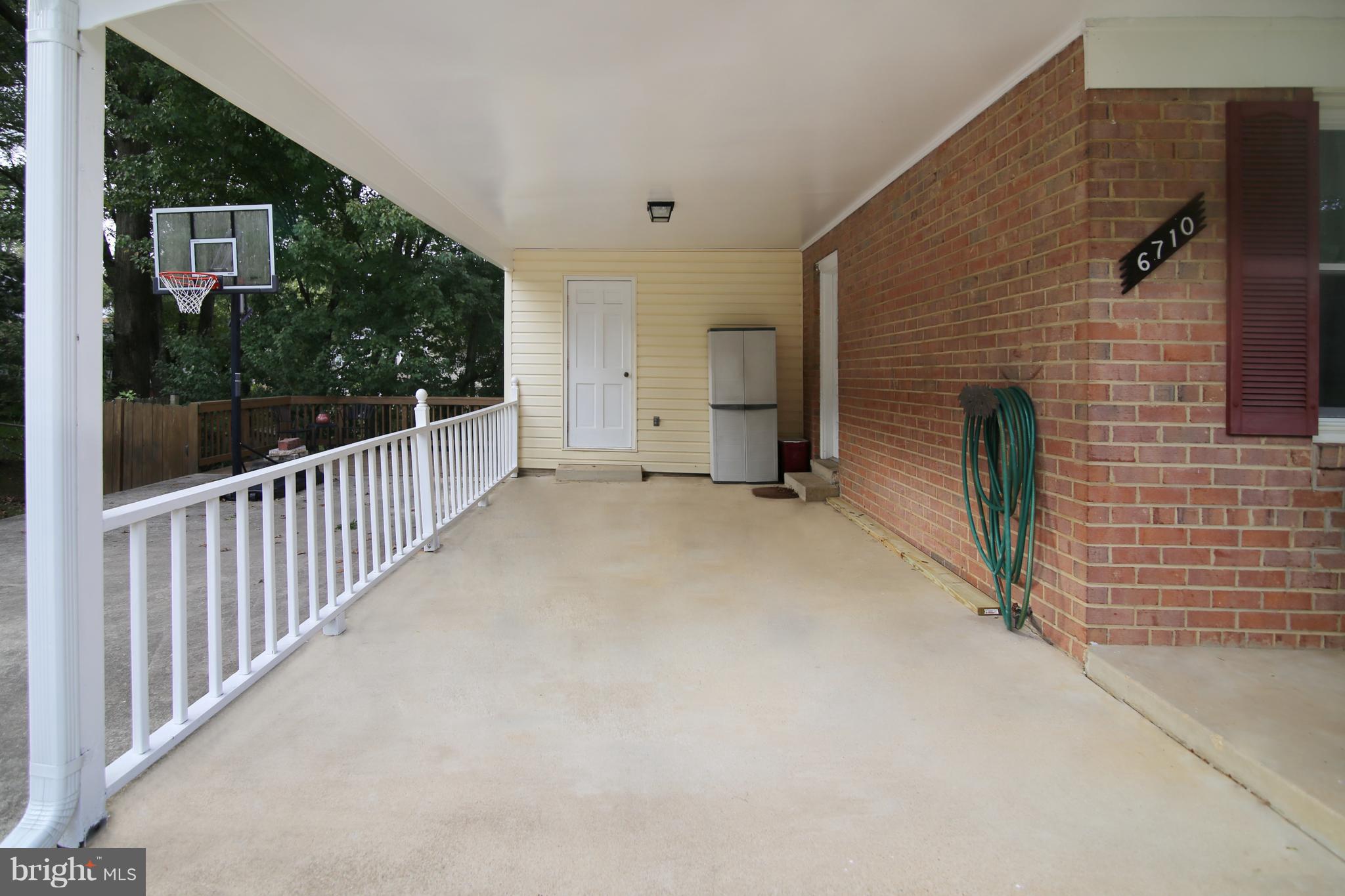 ORANGE HUNT ESTATES - Residential