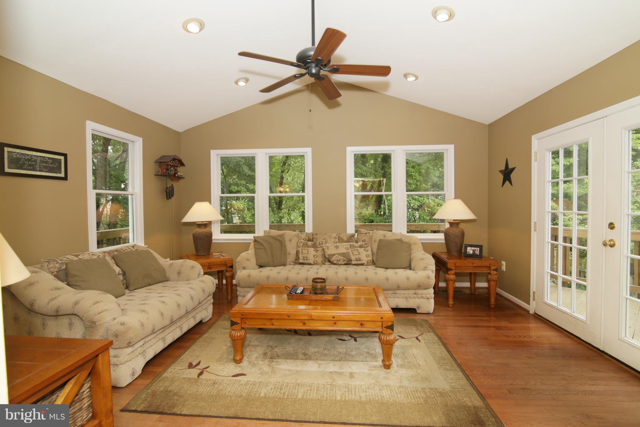 ORANGE HUNT ESTATES - Residential