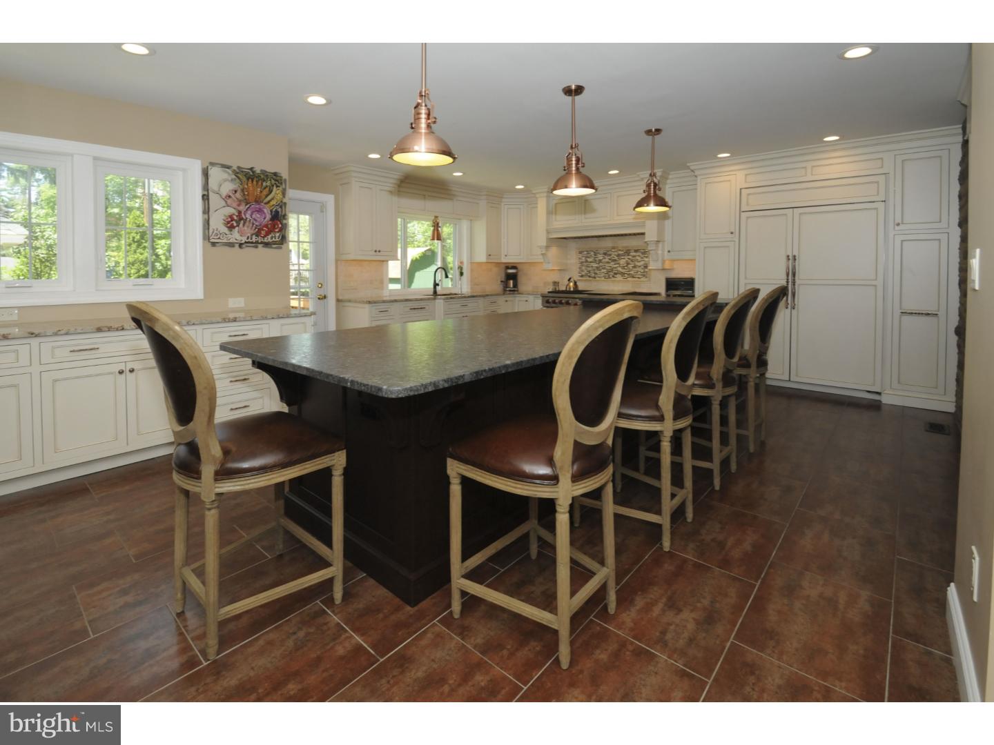JENKINTOWN MANOR - Residential