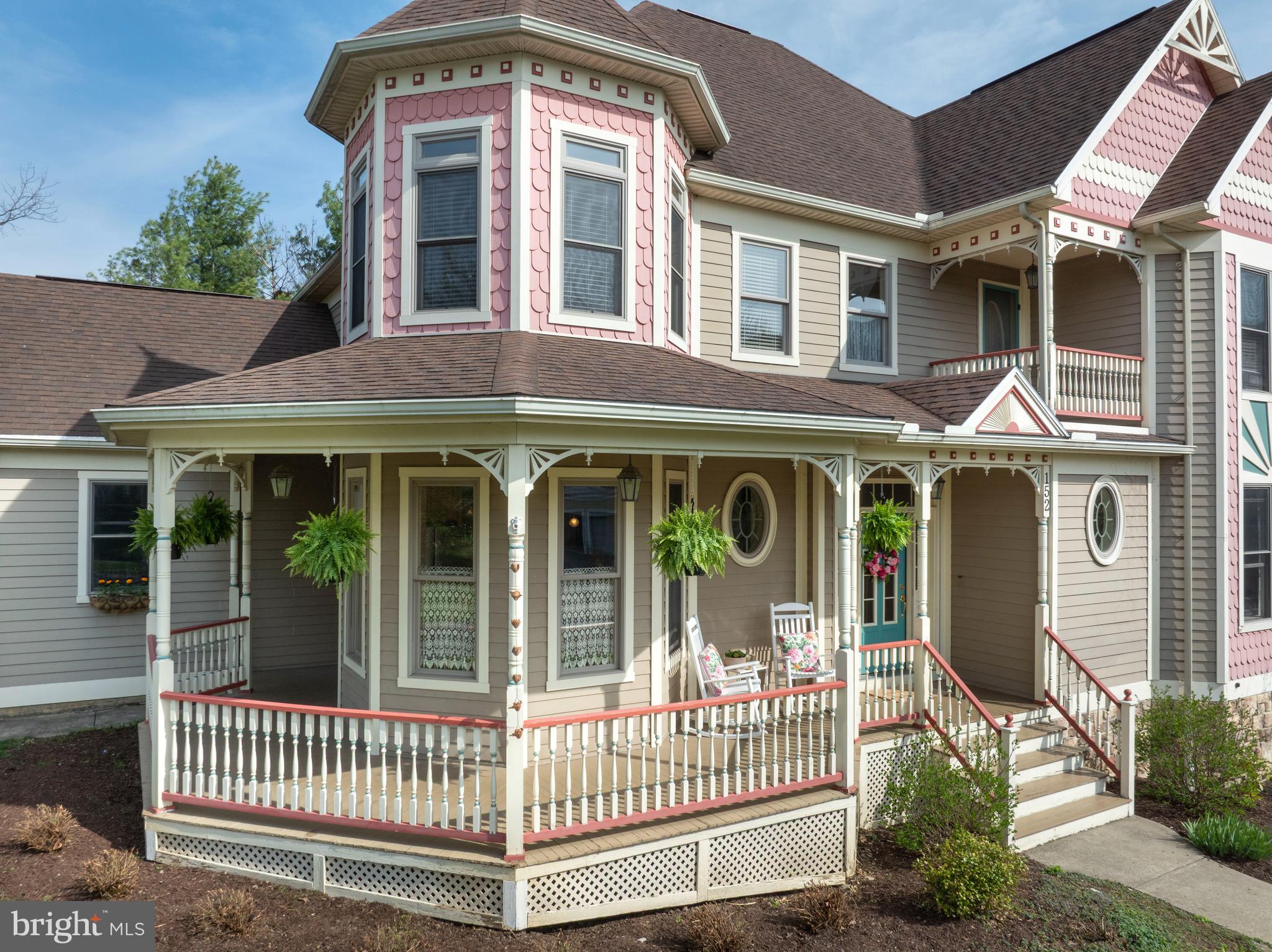 BARNBRIDGE - Residential