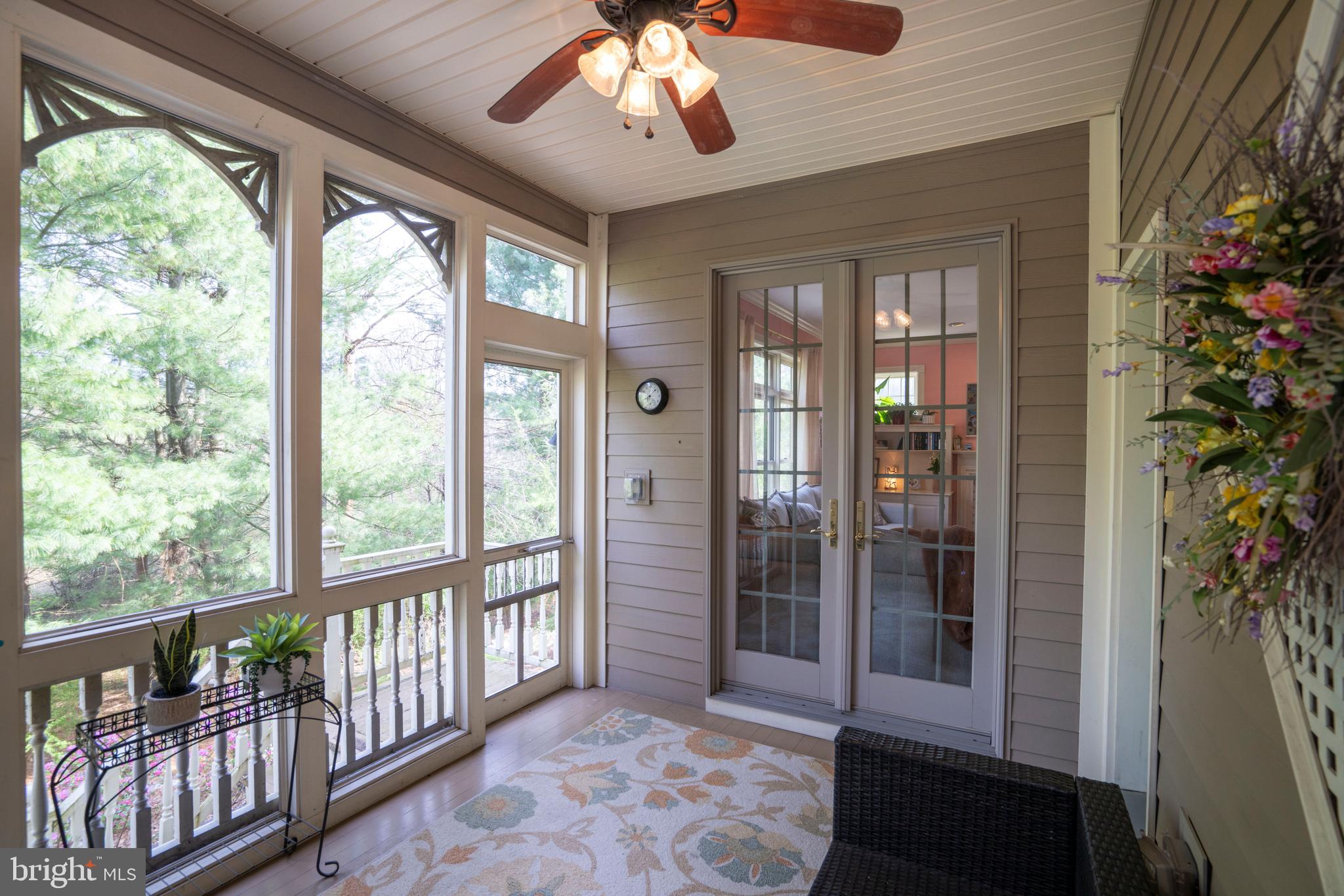 BARNBRIDGE - Residential