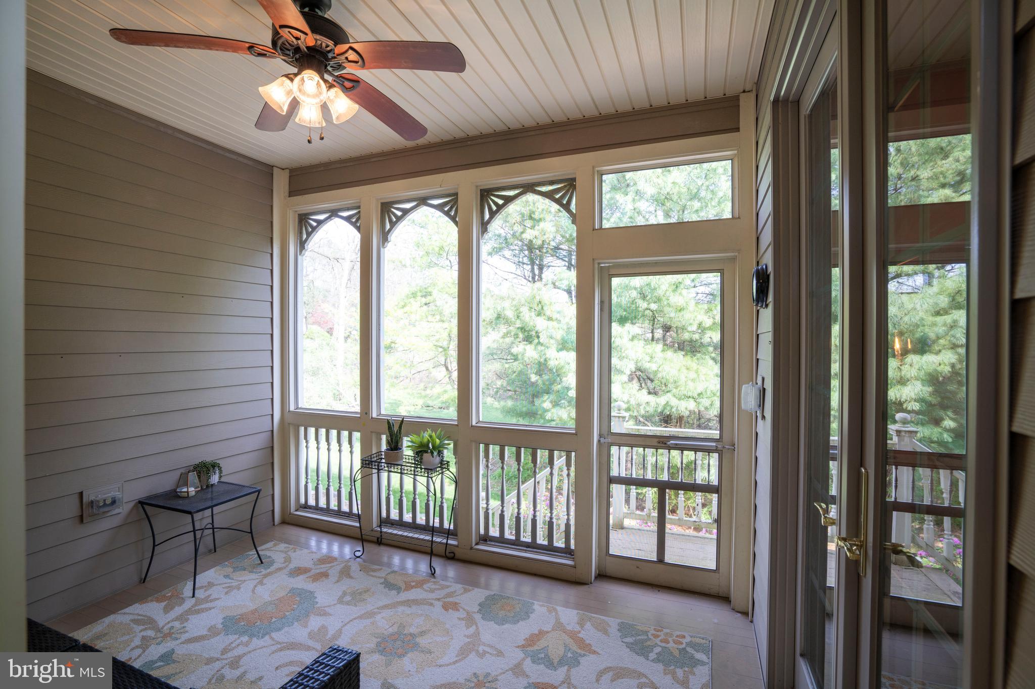 BARNBRIDGE - Residential