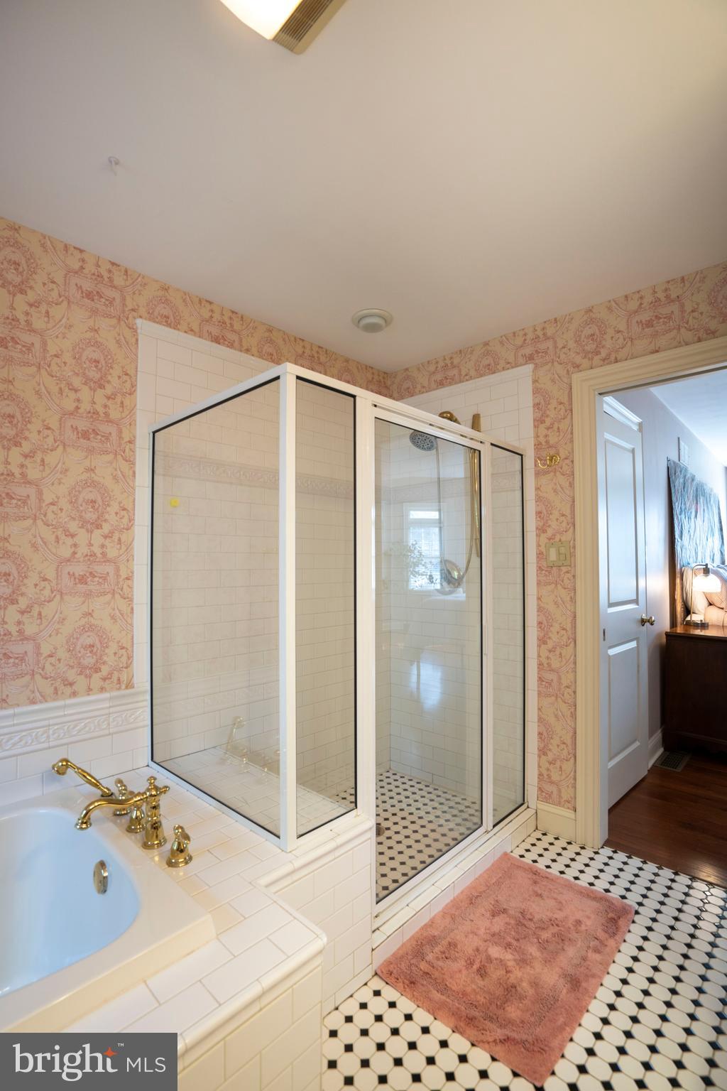 BARNBRIDGE - Residential