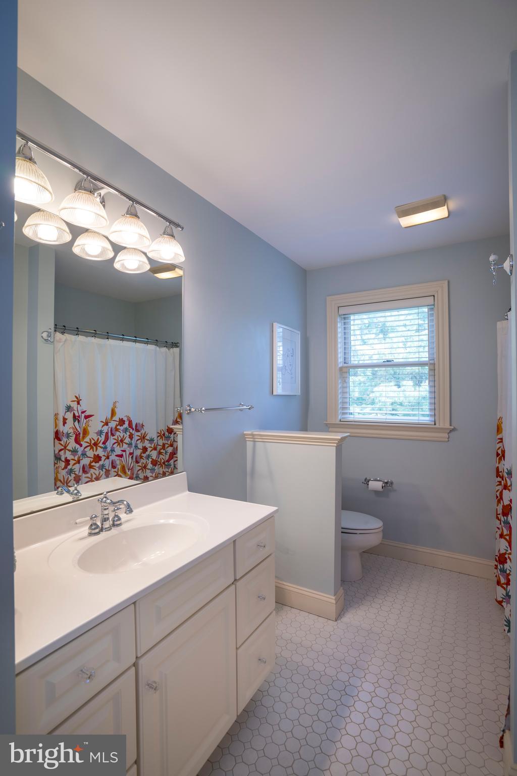 BARNBRIDGE - Residential