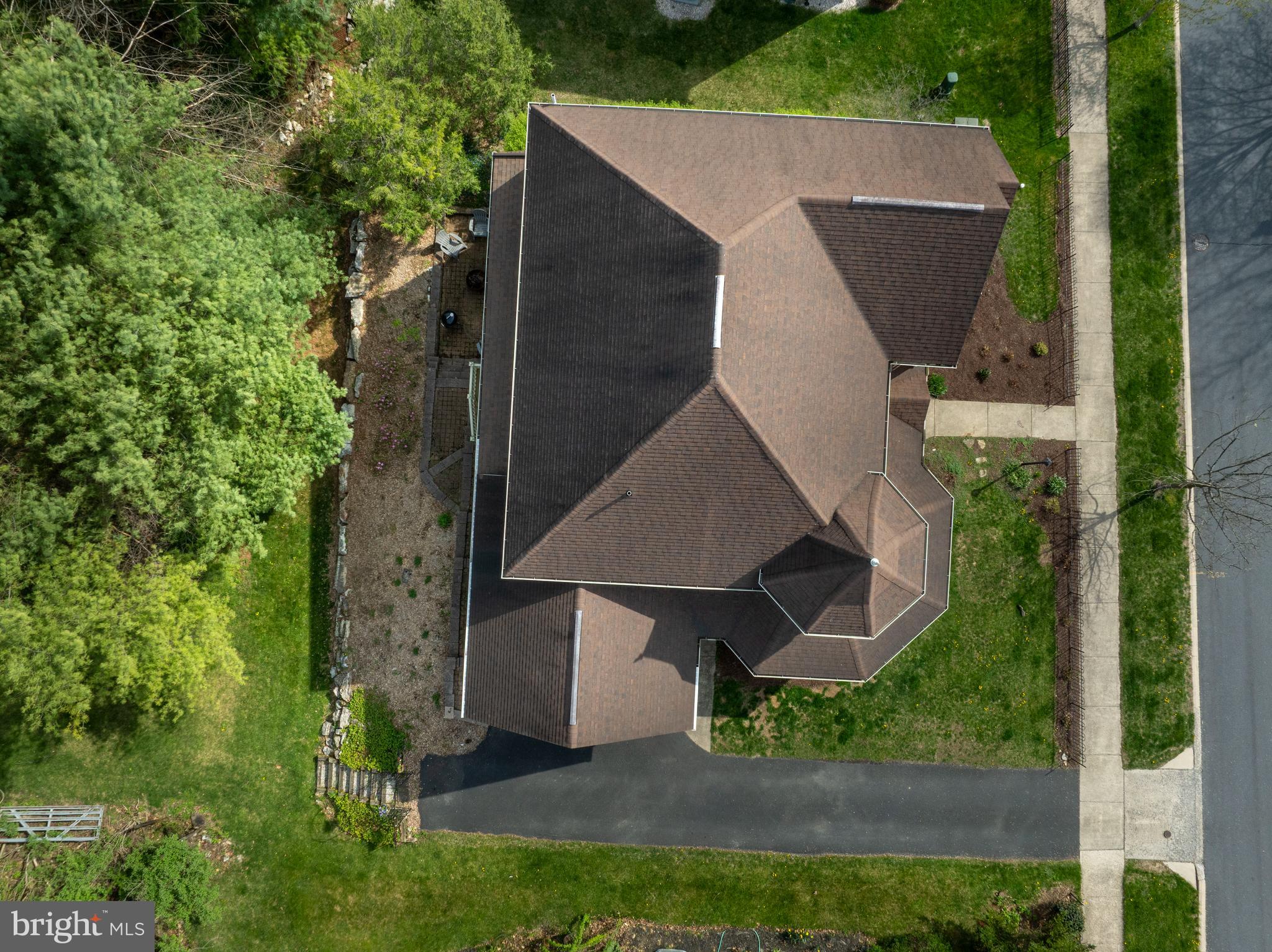 BARNBRIDGE - Residential