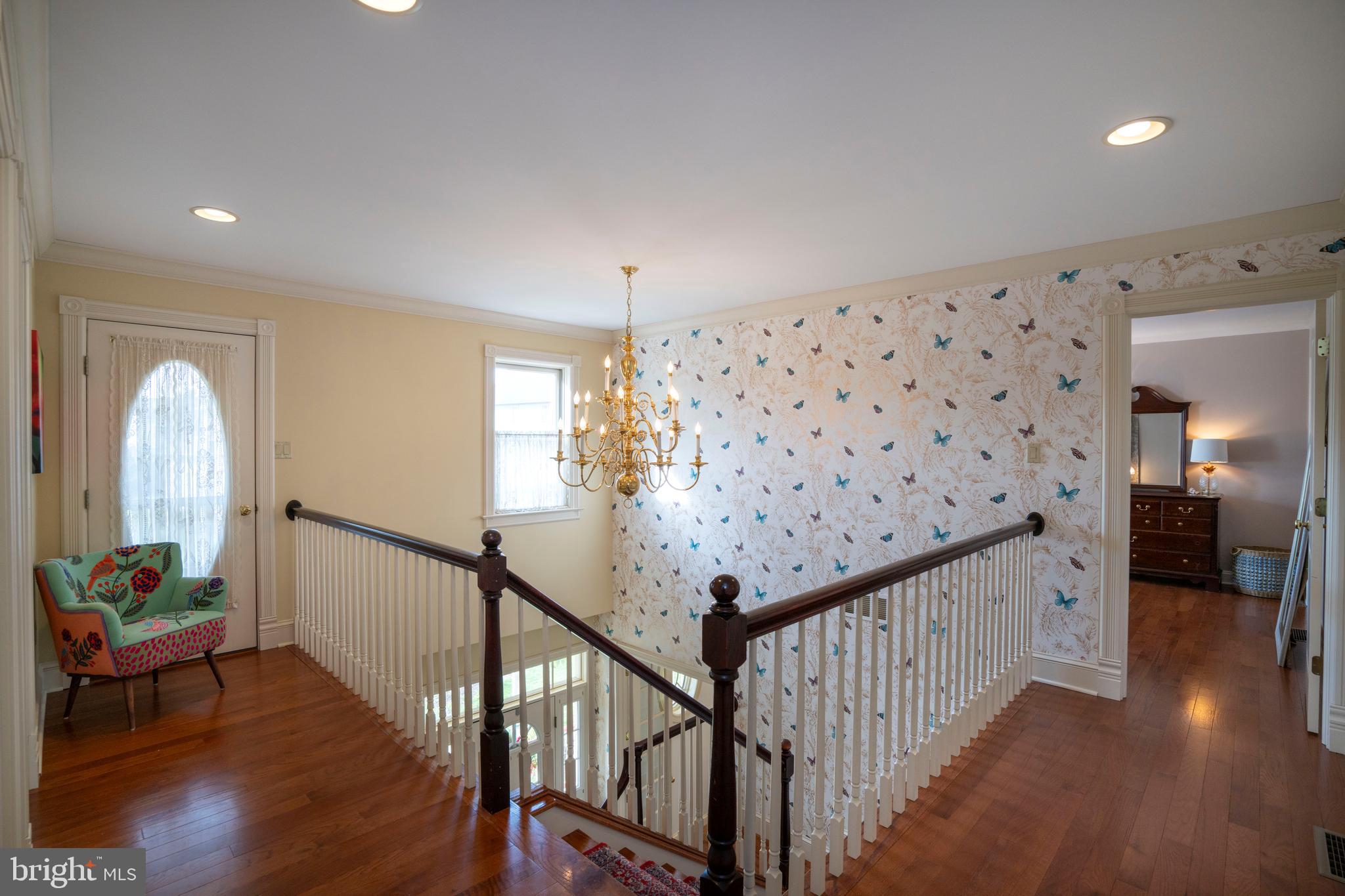 BARNBRIDGE - Residential