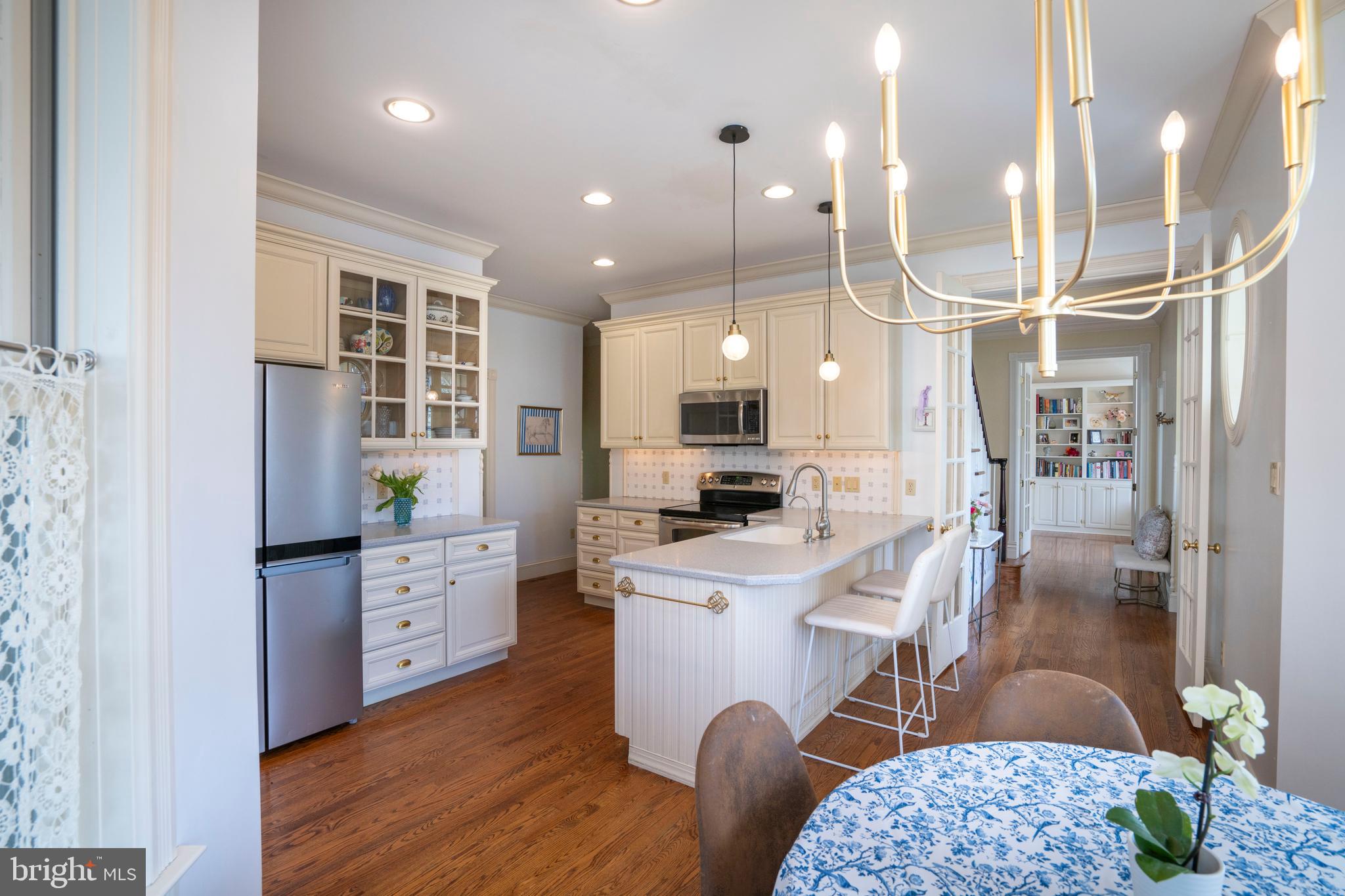 BARNBRIDGE - Residential