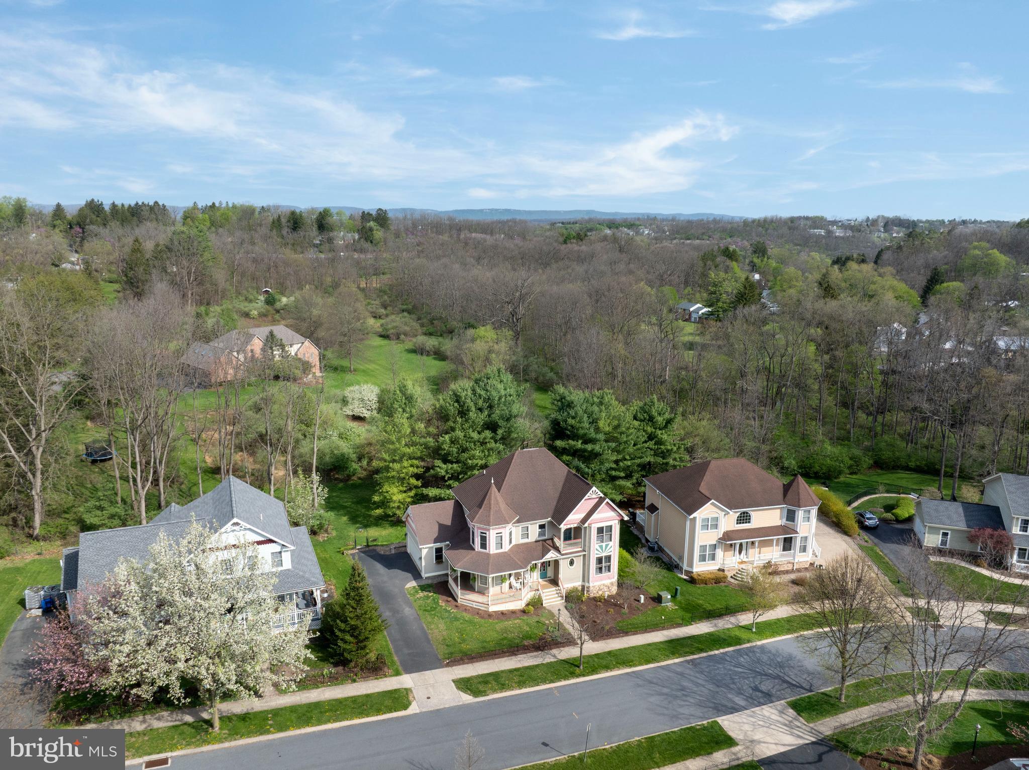 BARNBRIDGE - Residential