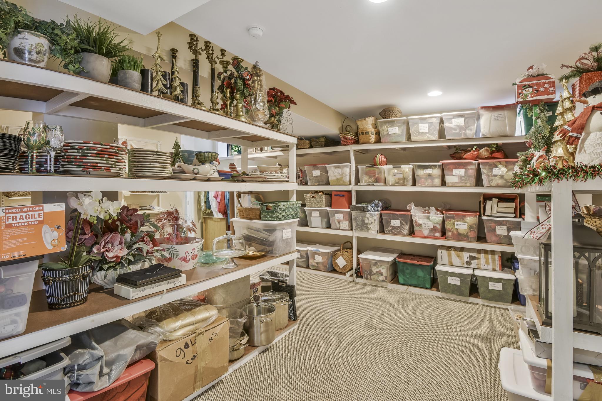 DOMINION VALLEY COUNTRY CLUB - Residential