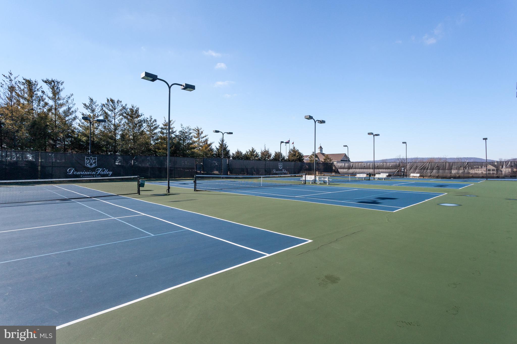 DOMINION VALLEY COUNTRY CLUB - Residential