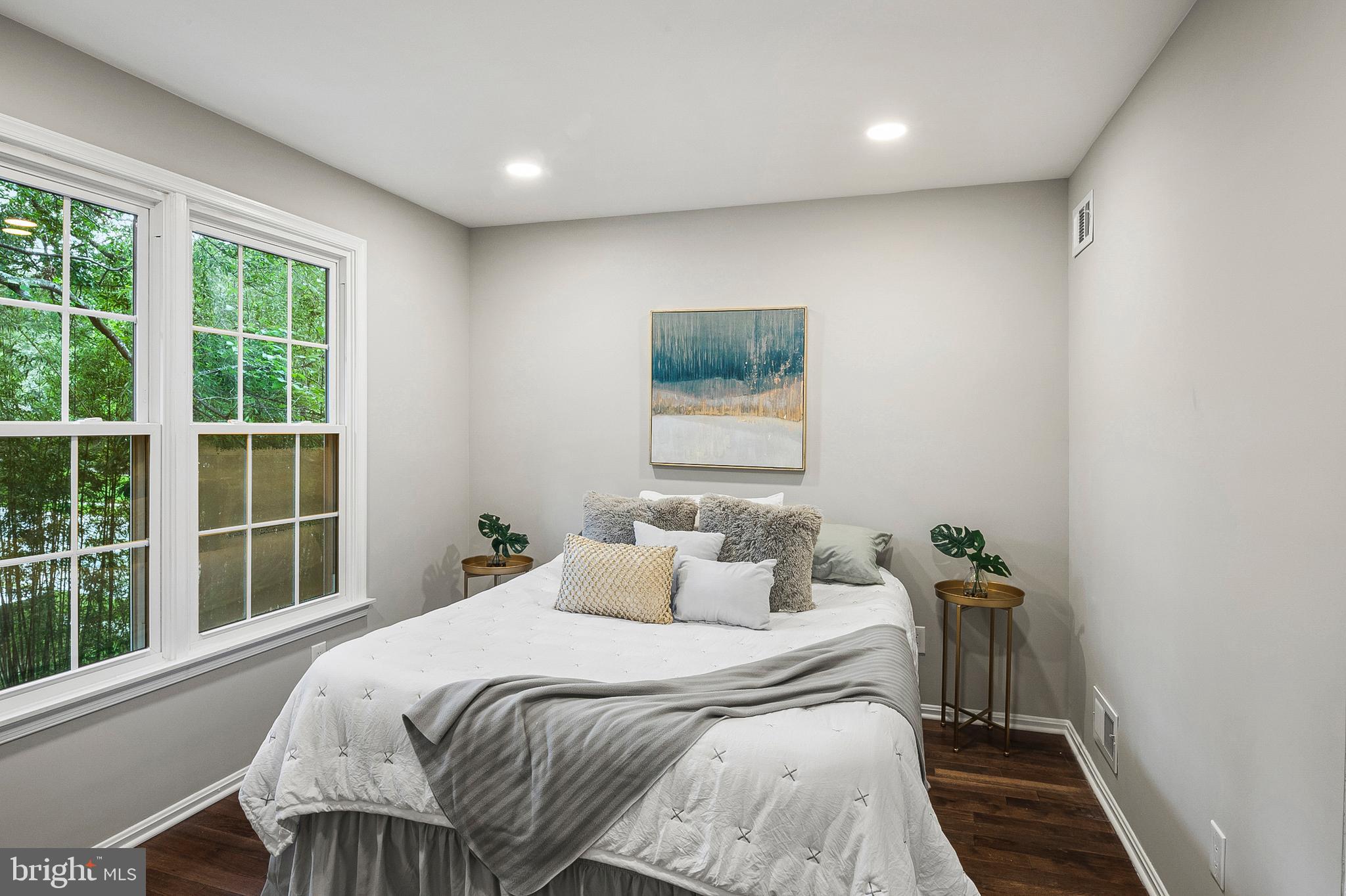 SHIPLEYS CHOICE - Residential