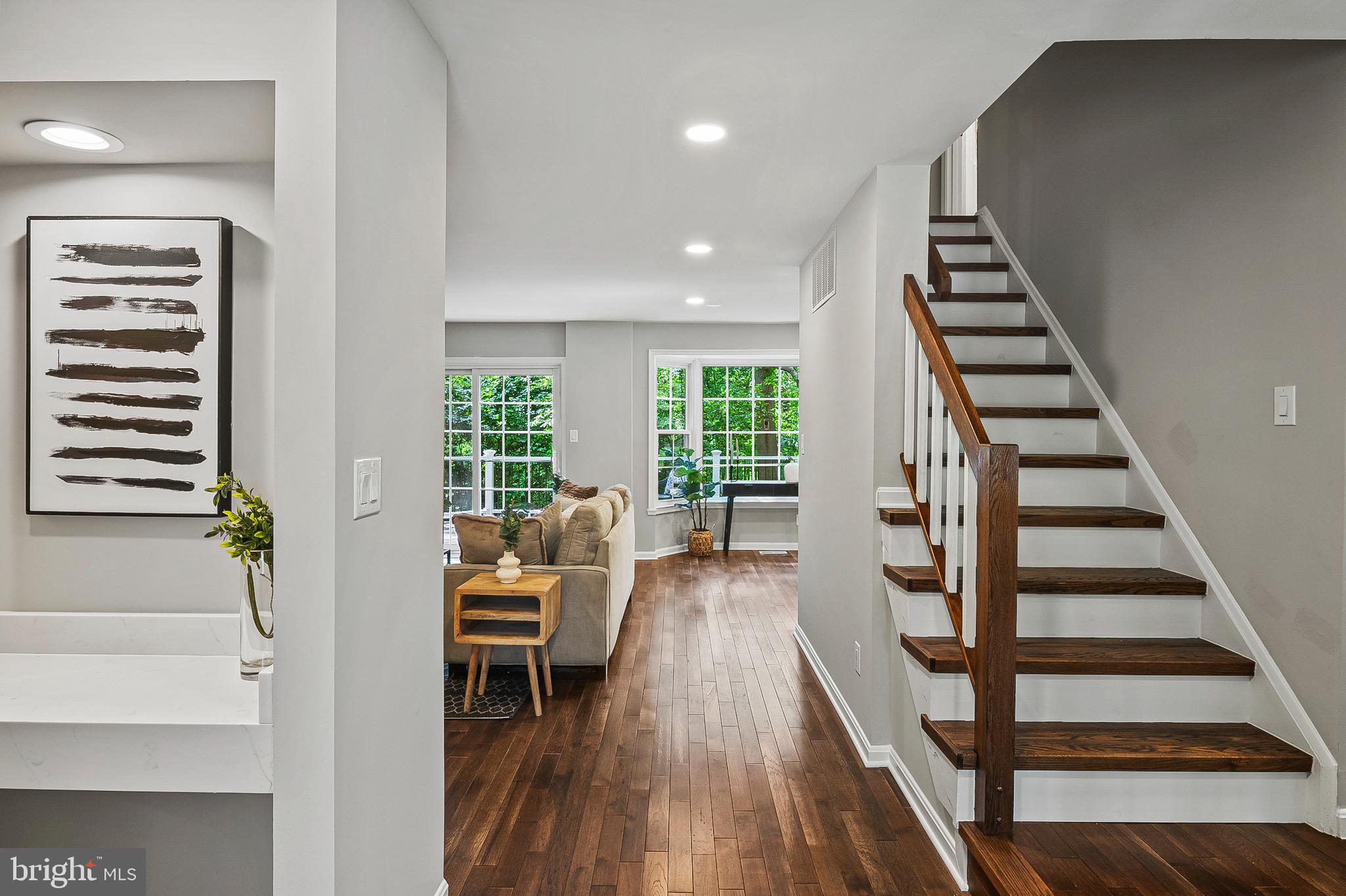 320 REDWOOD GROVE COURT
