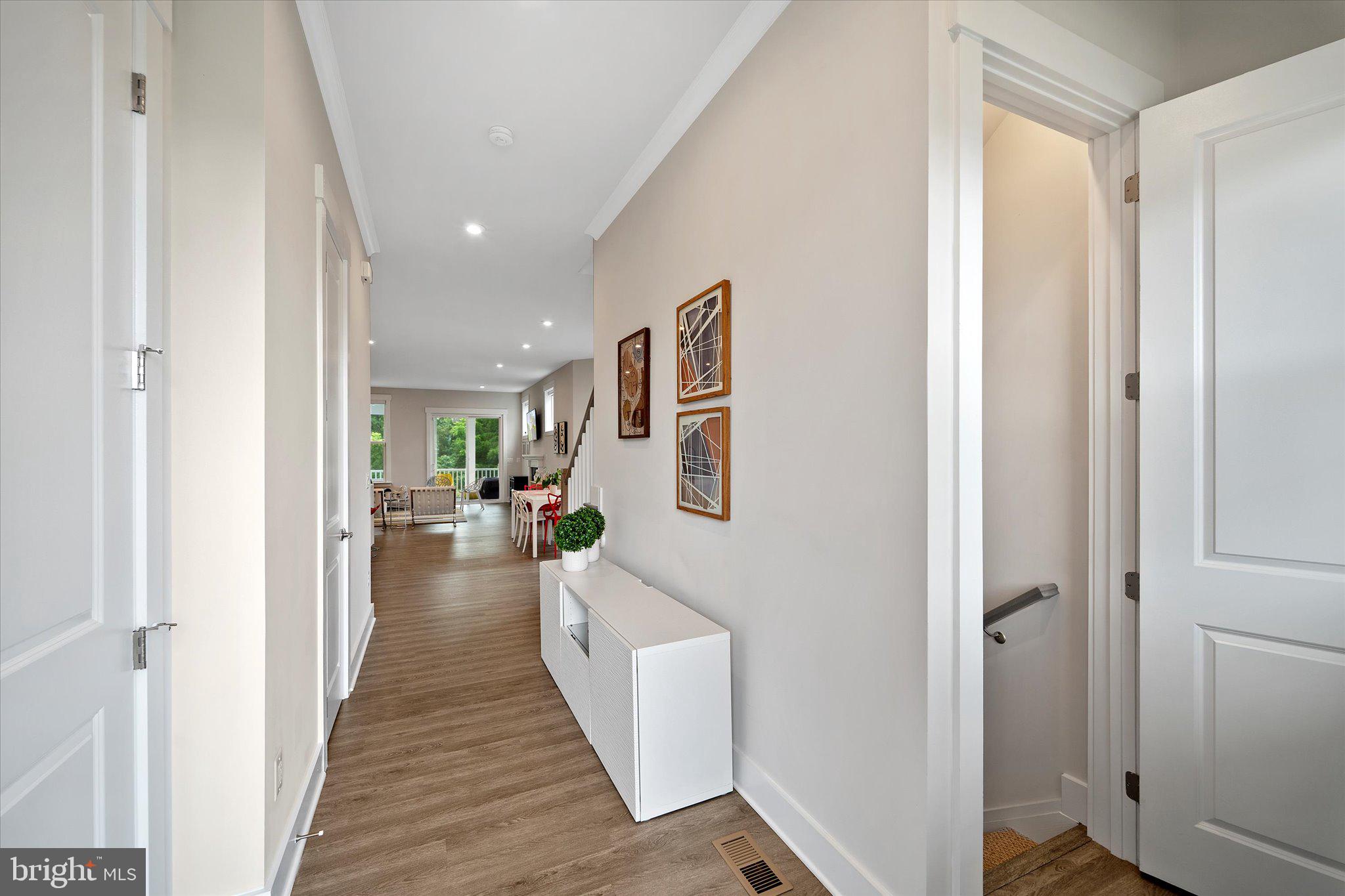 POLAND HILL - Residential