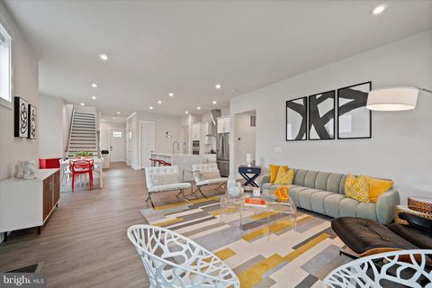 43441 BETTYS FARM DRIVE CHANTILLY VA 20152