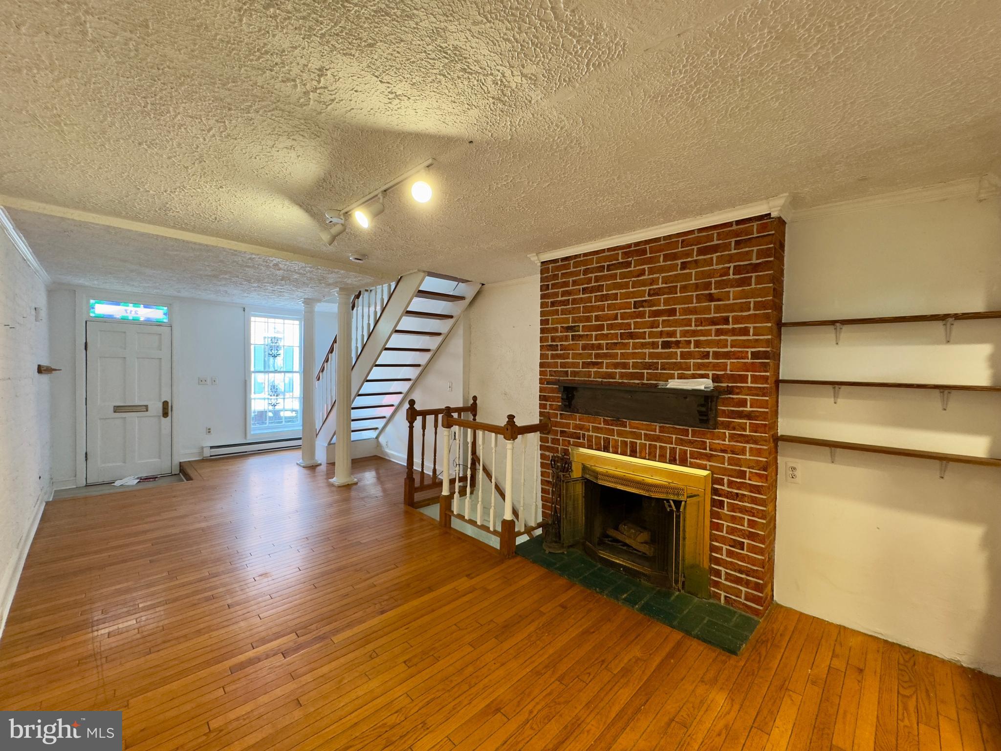 PIGTOWN HISTORIC DISTRICT - Residential Lease