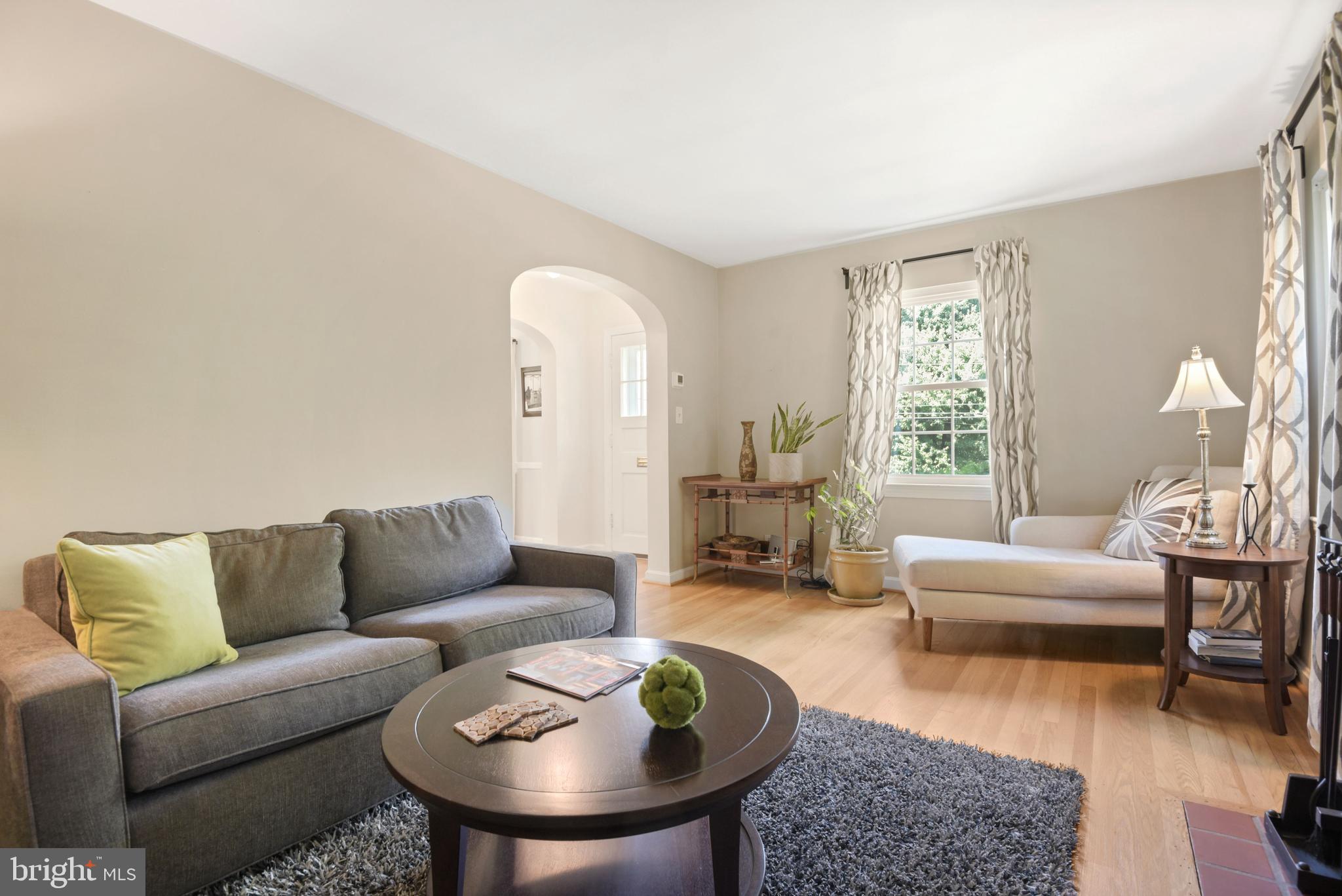 MADISON MANOR - Residential