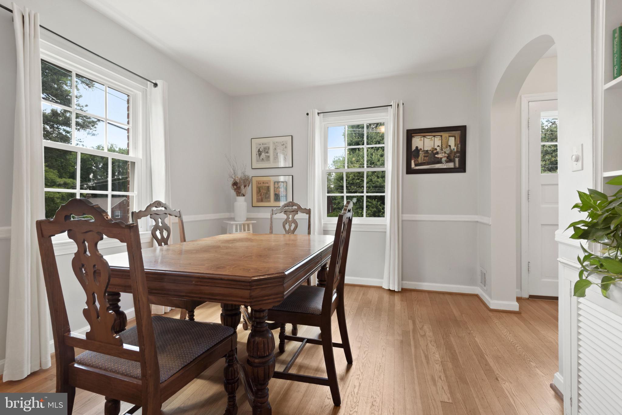 MADISON MANOR - Residential