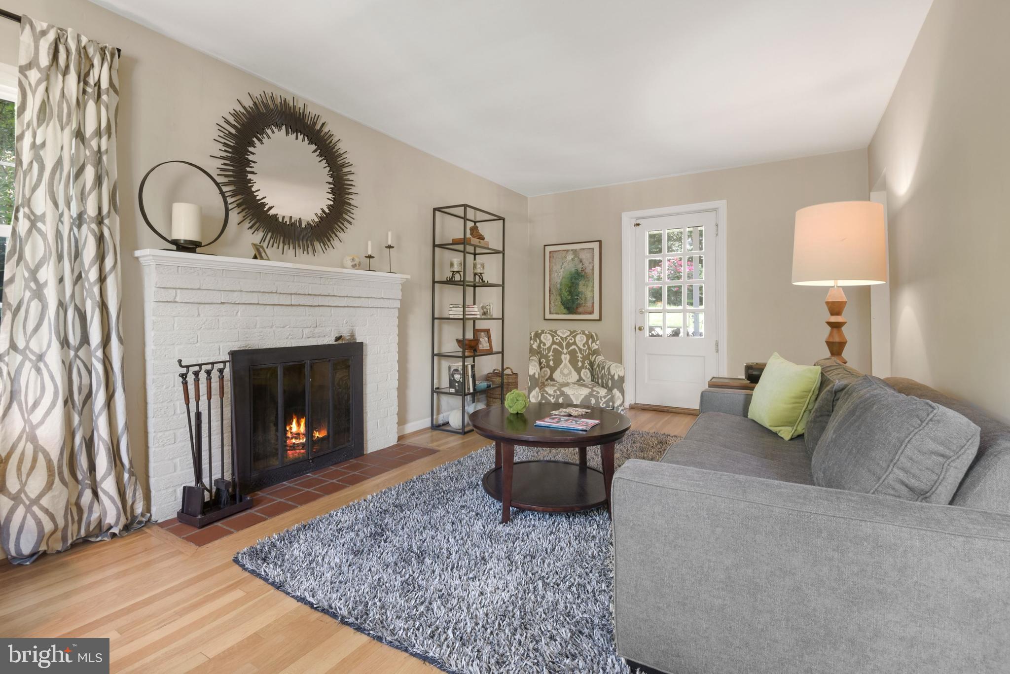 MADISON MANOR - Residential