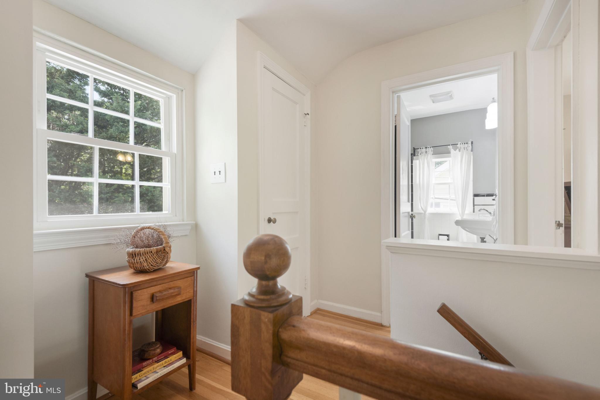 MADISON MANOR - Residential