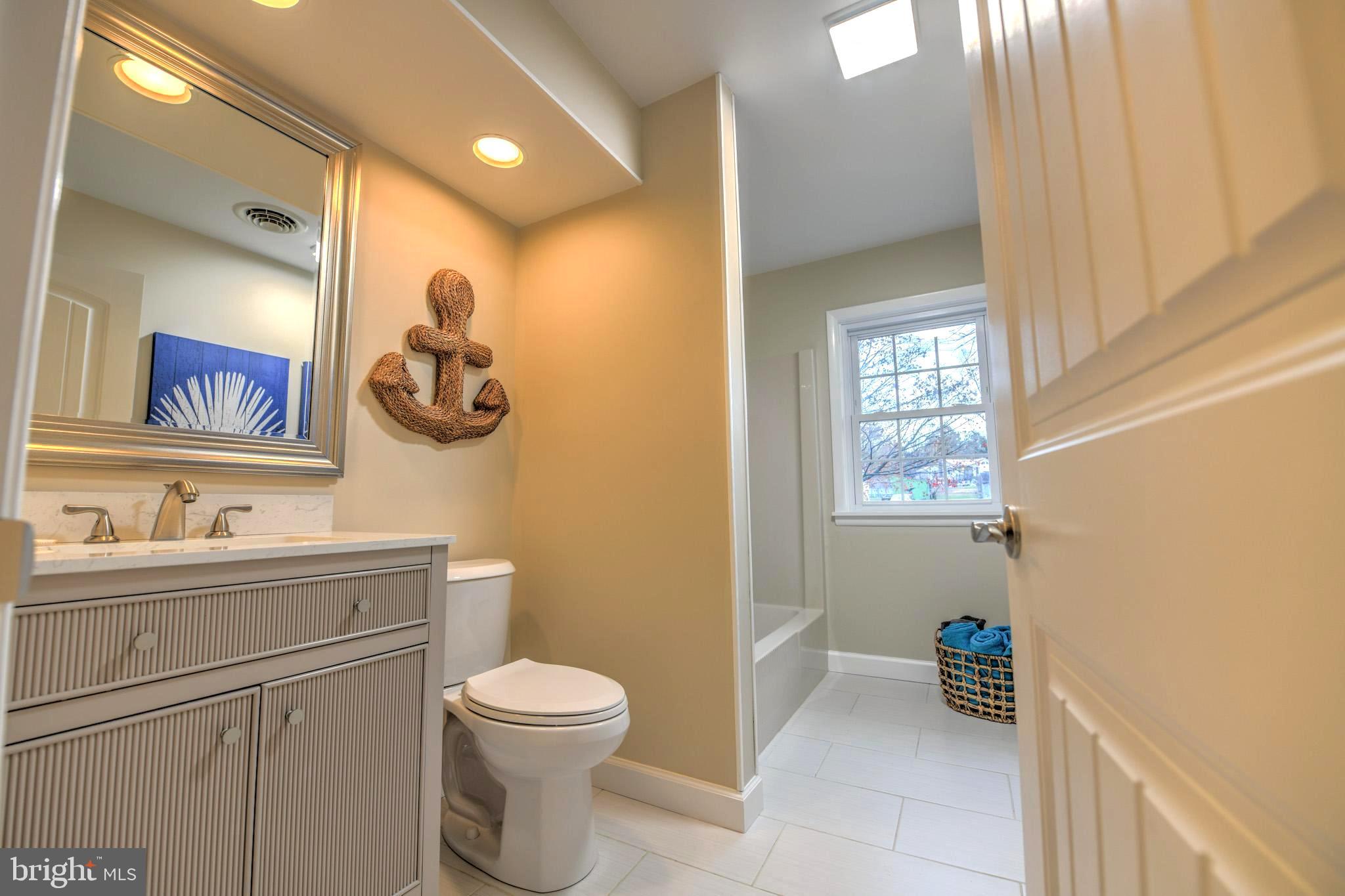 CENTREVILLE - Residential