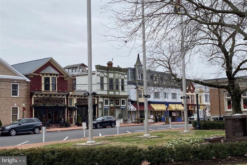 CENTREVILLE - Residential