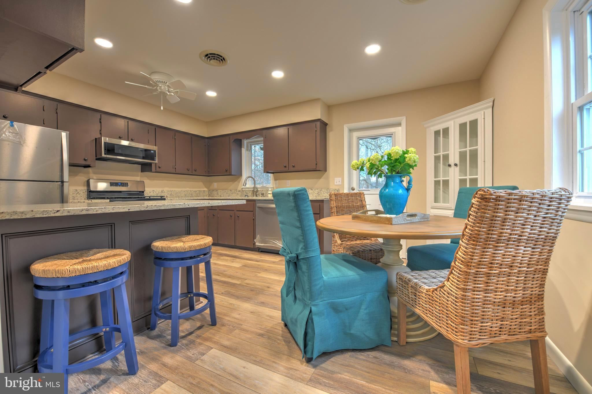 CENTREVILLE - Residential