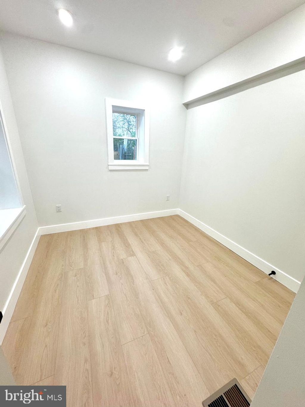 Photo of 118 E Huntingdon Street #A, PHILADELPHIA, PA 19125 (MLS # PAPH2567766)