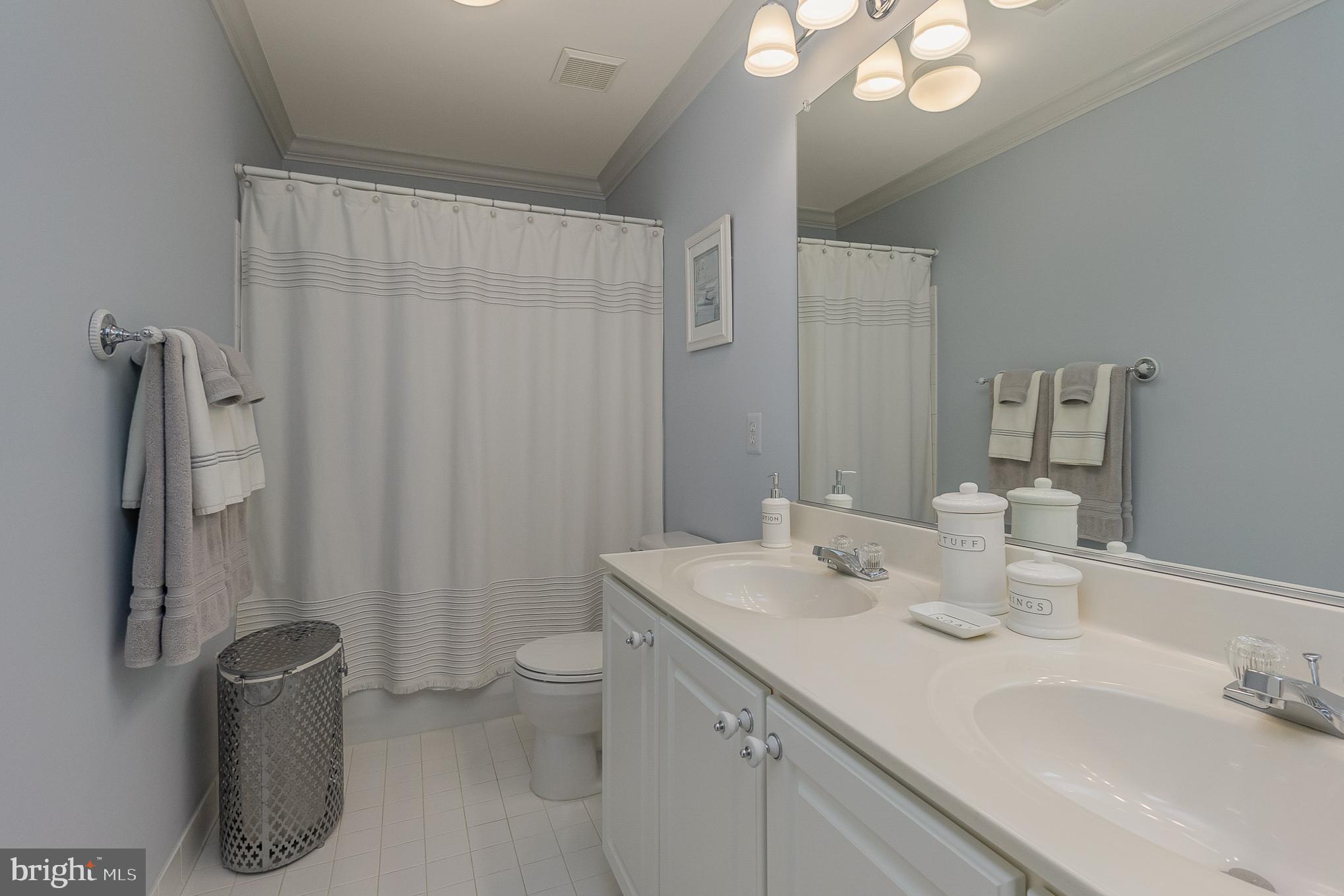 MONMOUTH MEADOWS - Residential