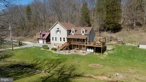124 Pump House Lane, Seven Valleys, PA MLS: PAYK2078636
