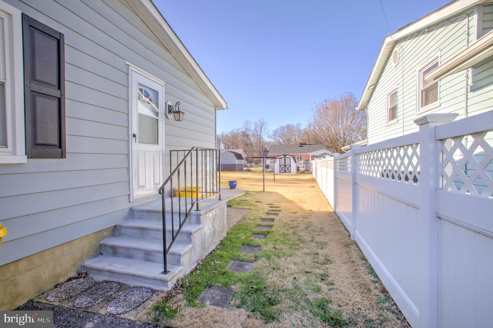 GERARD PLAZA - Residential