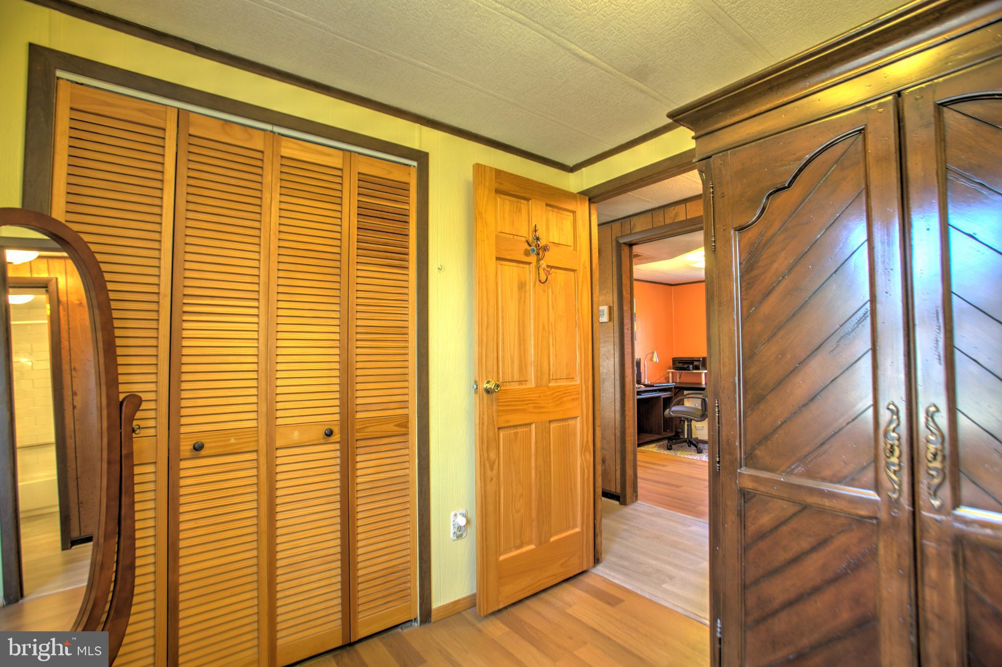 GERARD PLAZA - Residential