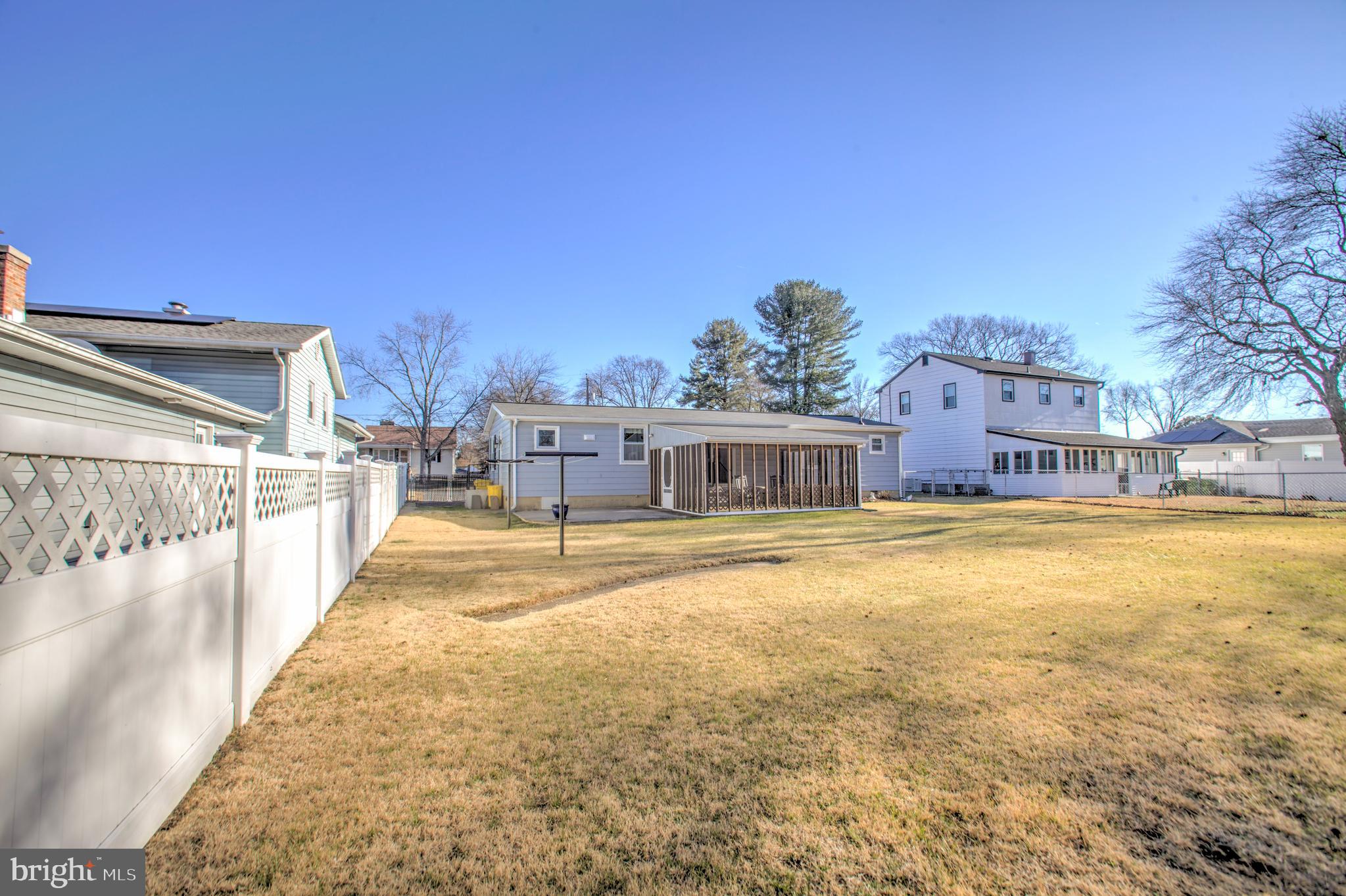 GERARD PLAZA - Residential