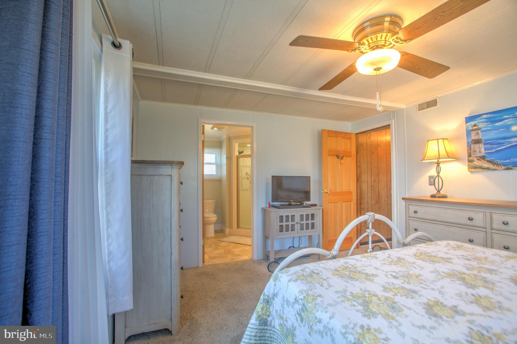 GERARD PLAZA - Residential