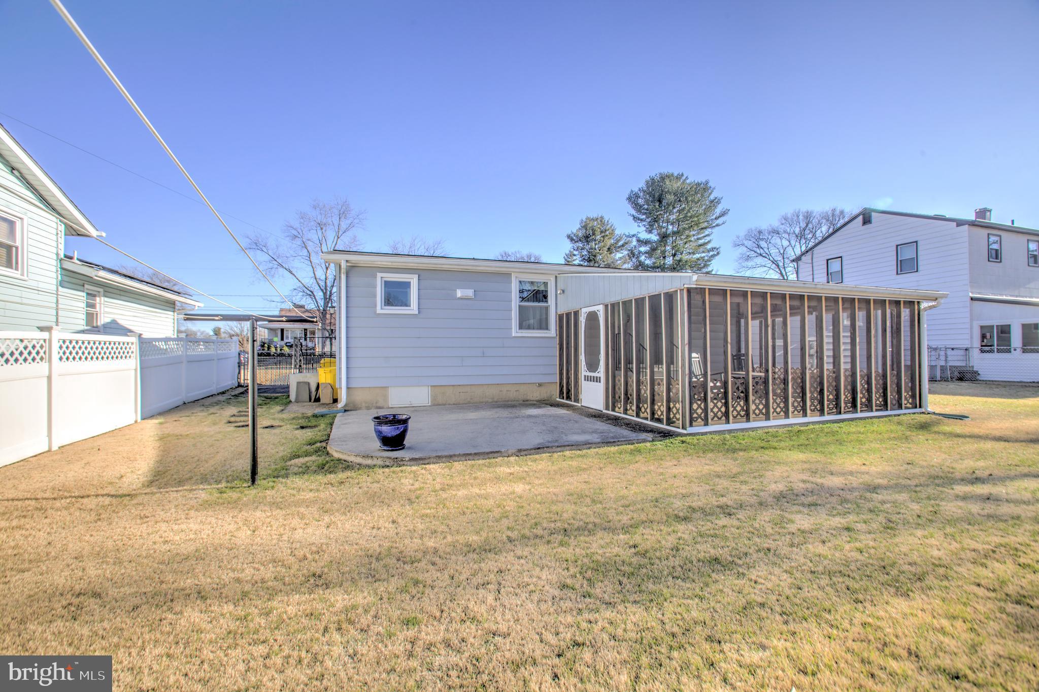 GERARD PLAZA - Residential